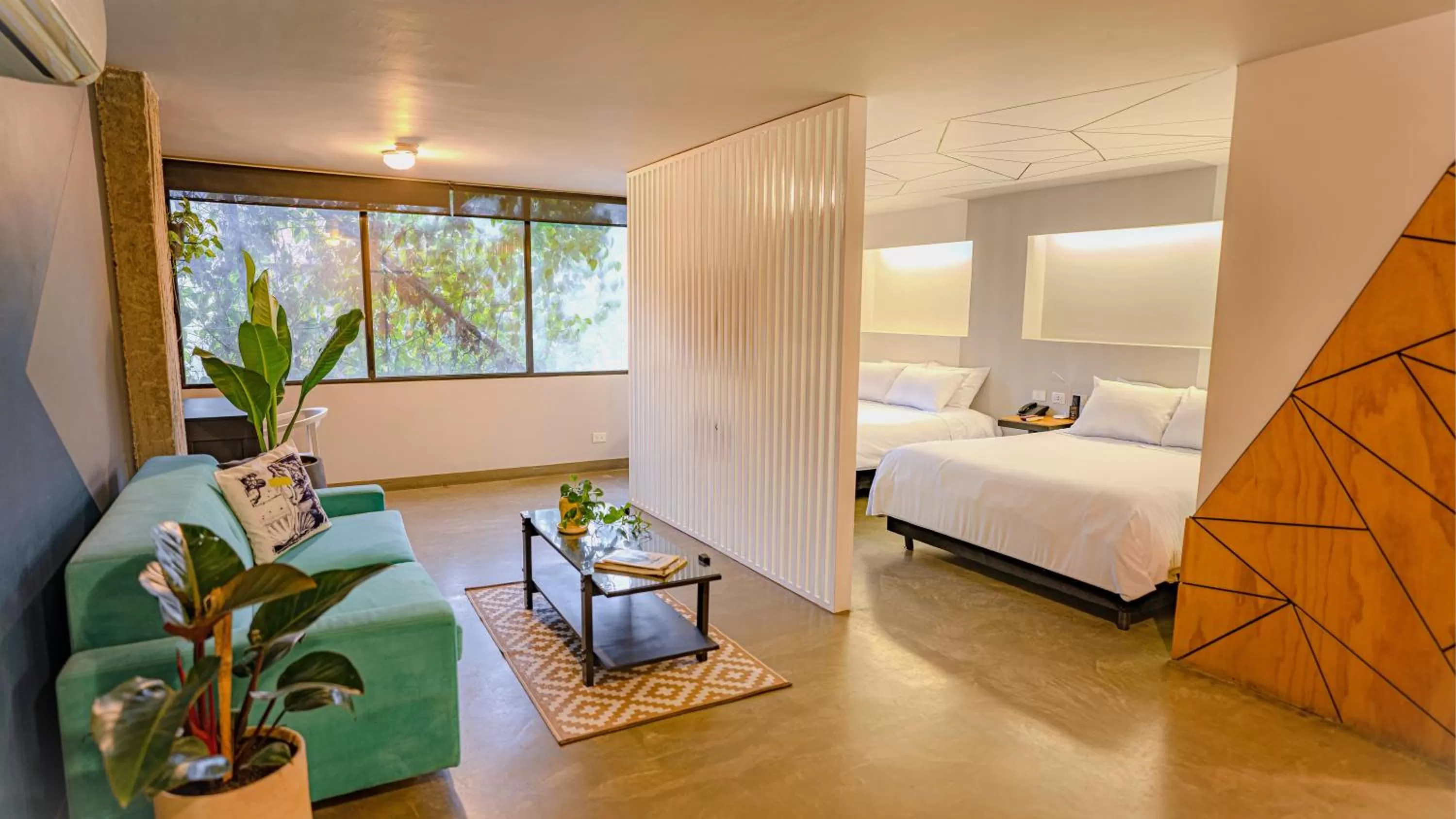 Deluxe Double Room with Two Double Beds in Hotel El Peñon by Bithotels