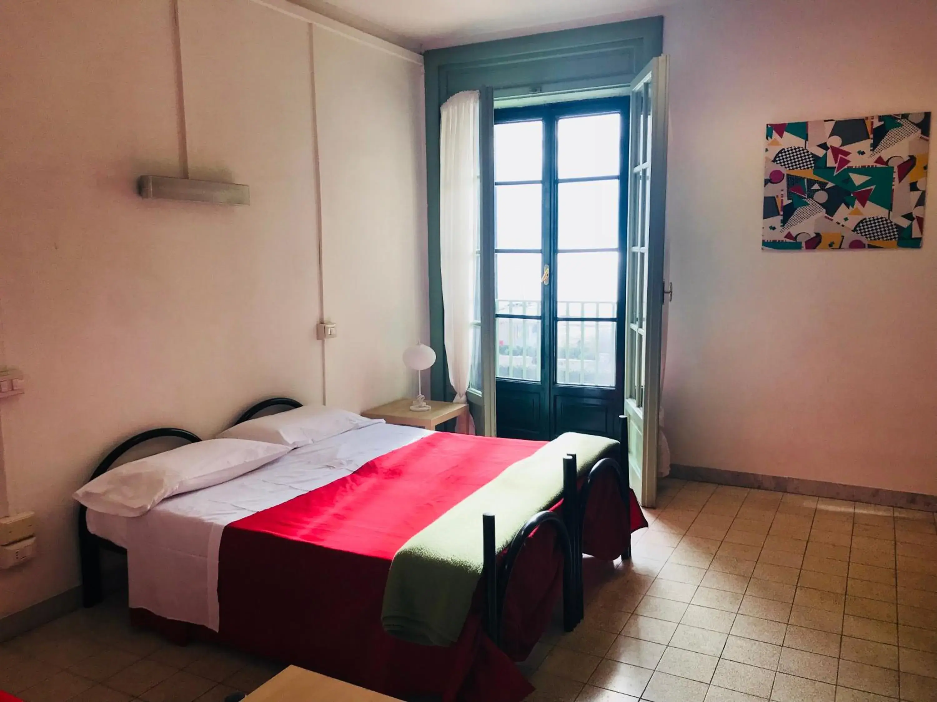 Bed in Litus Roma Hostel