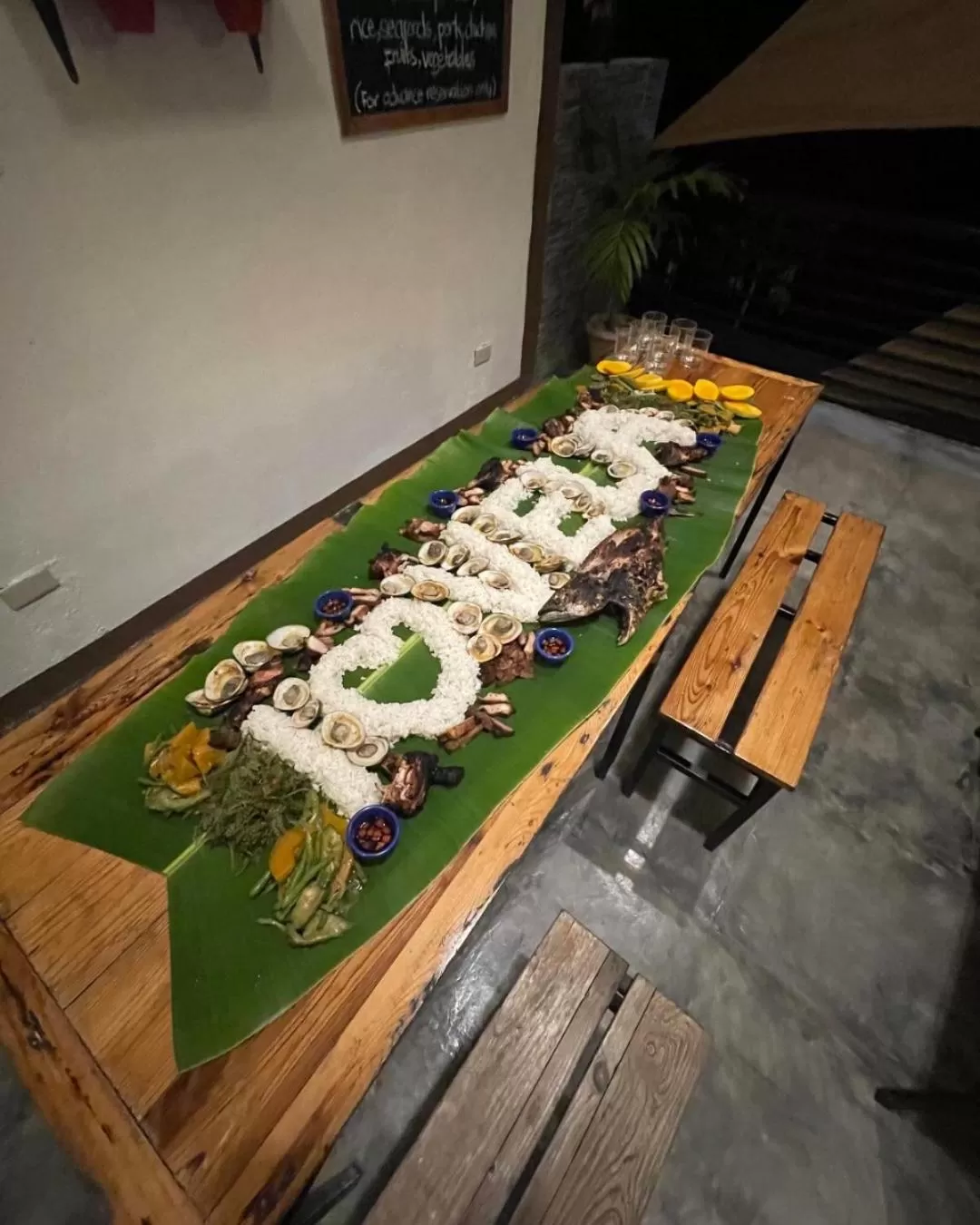 Restaurant/places to eat in Vela Terraces Hotel