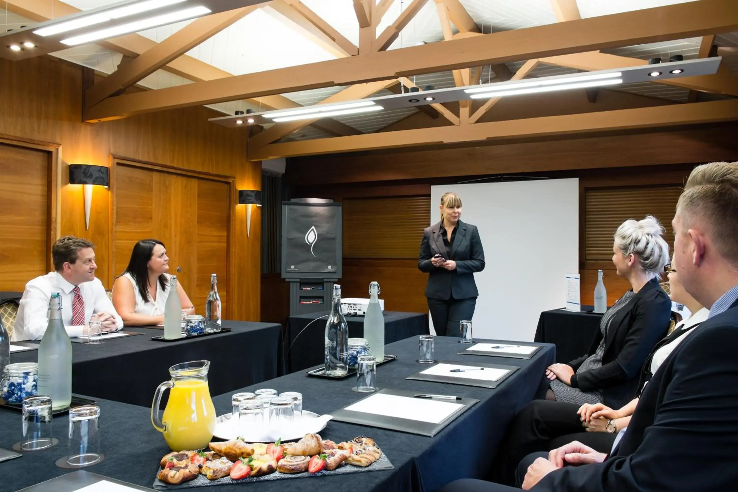 Area and facilities, Business Area/Conference Room in Lea Marston Hotel