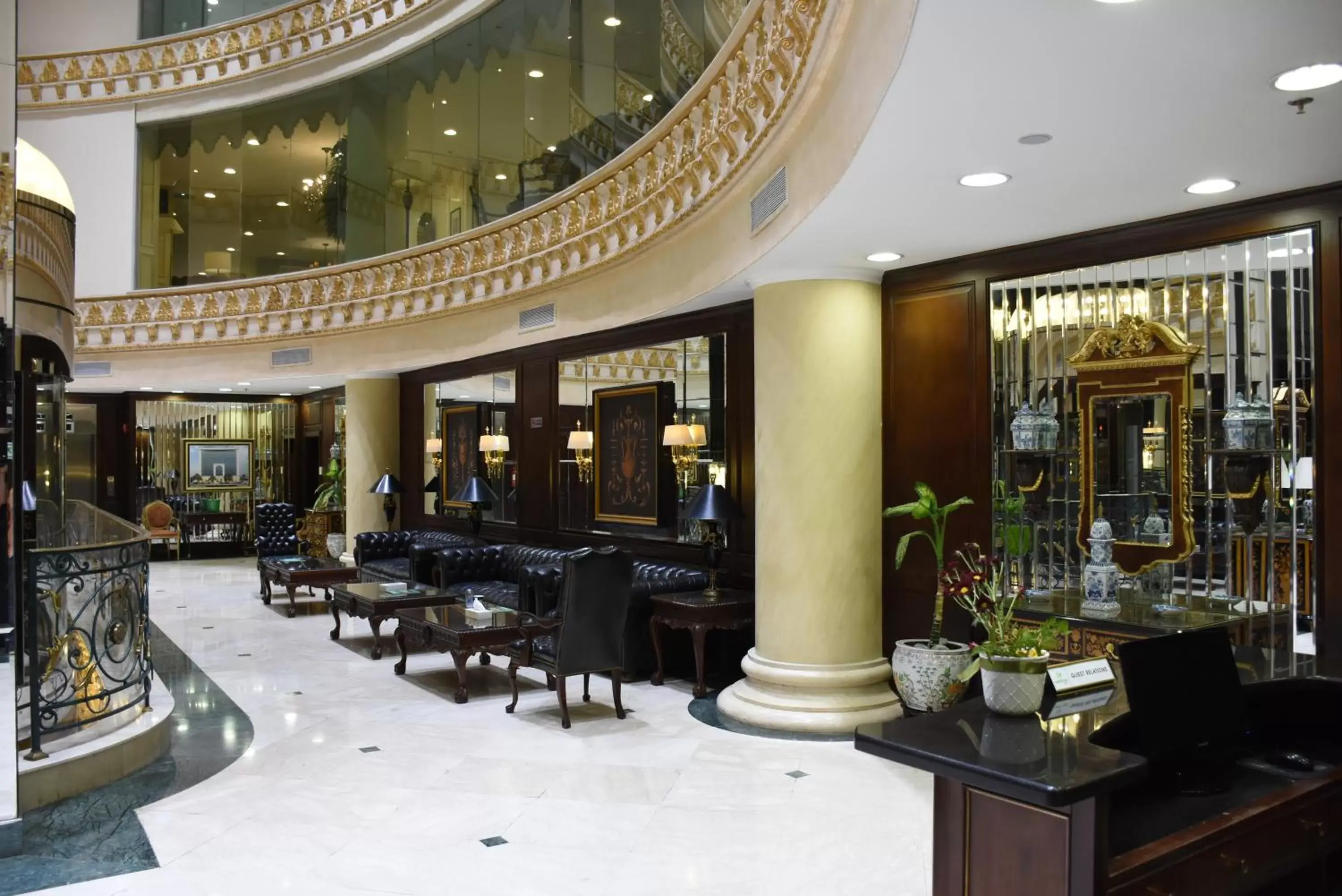 Lobby or reception, Restaurant/Places to Eat in Habitat Hotel All Suites - Jeddah