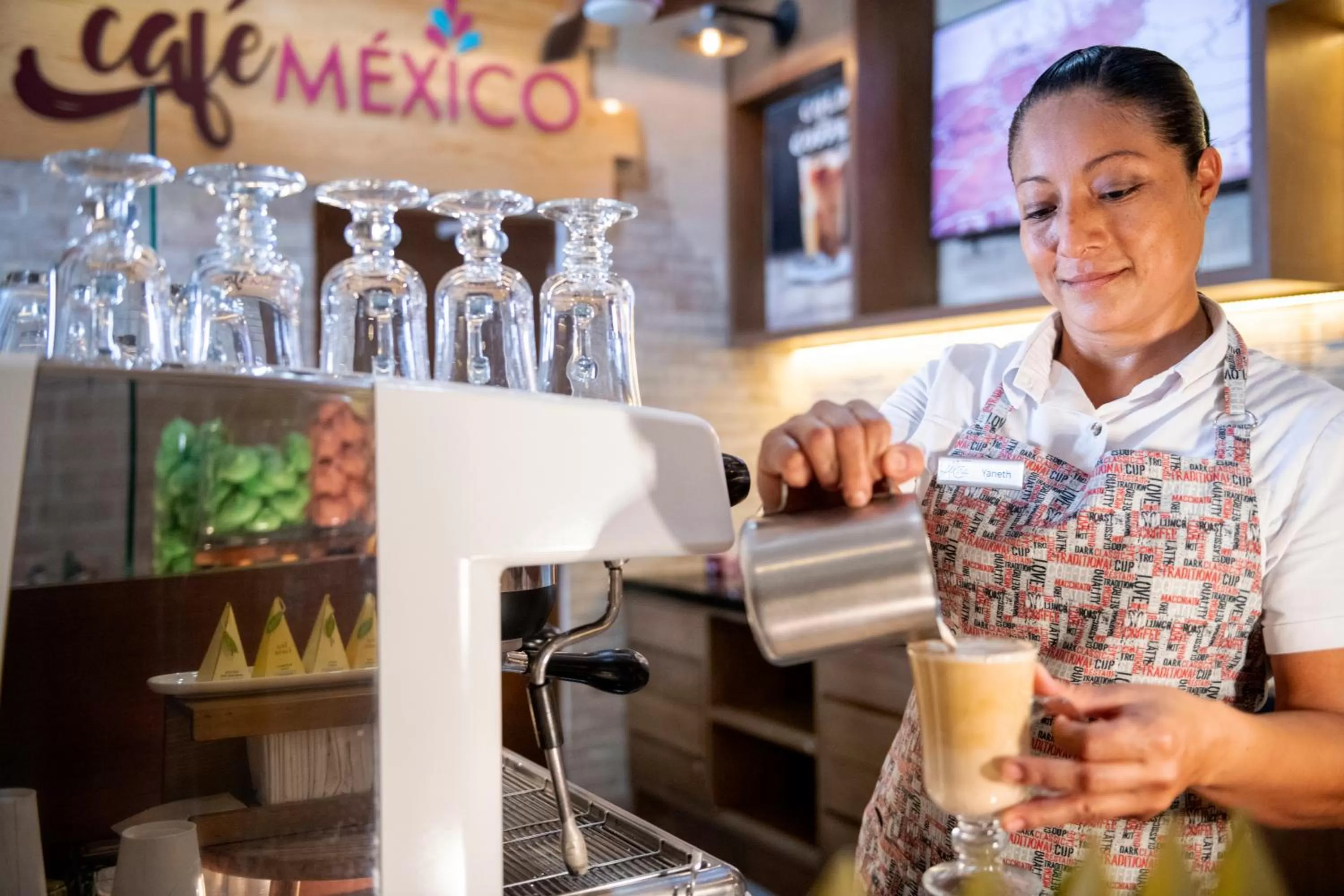 Coffee/tea facilities in Wyndham Alltra Playa del Carmen Adults Only All Inclusive