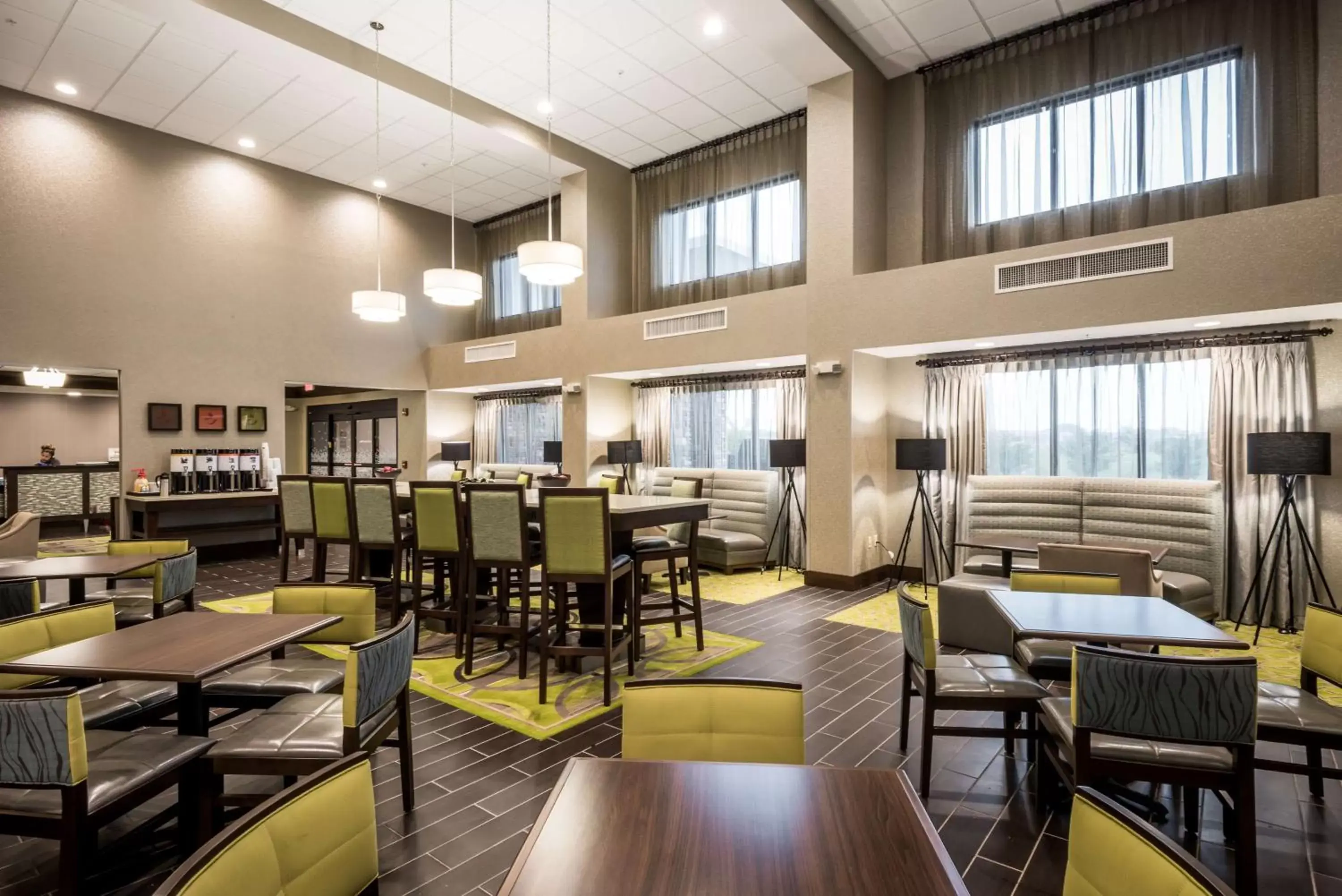 Restaurant/Places to Eat in Hampton Inn & Suites By Hilton Hammond, In