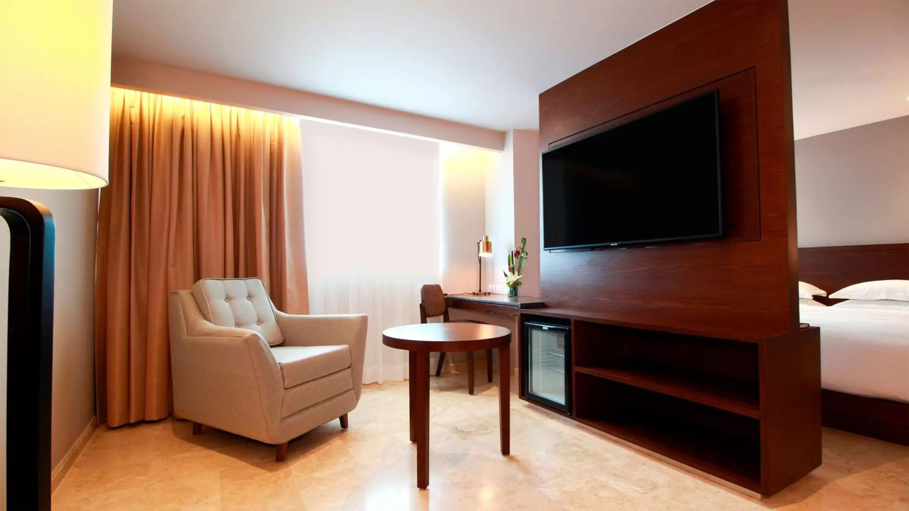 Photo of the whole room, TV/Entertainment Center in Hyatt Regency Villahermosa