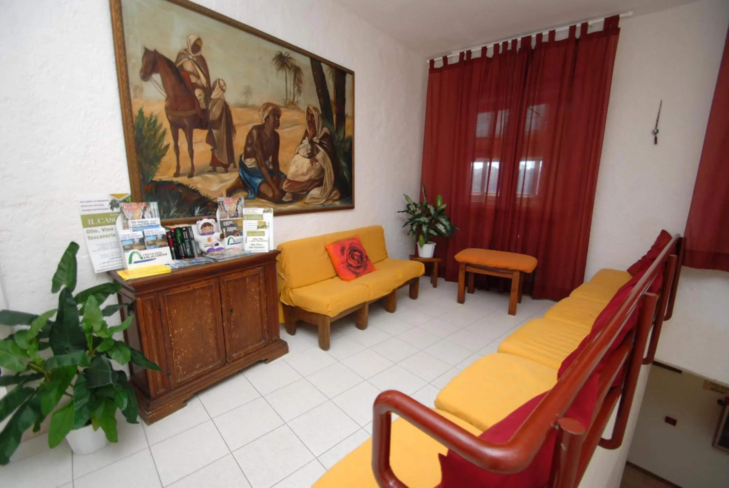 Communal lounge/ TV room in Hotel Baia Del Sorriso