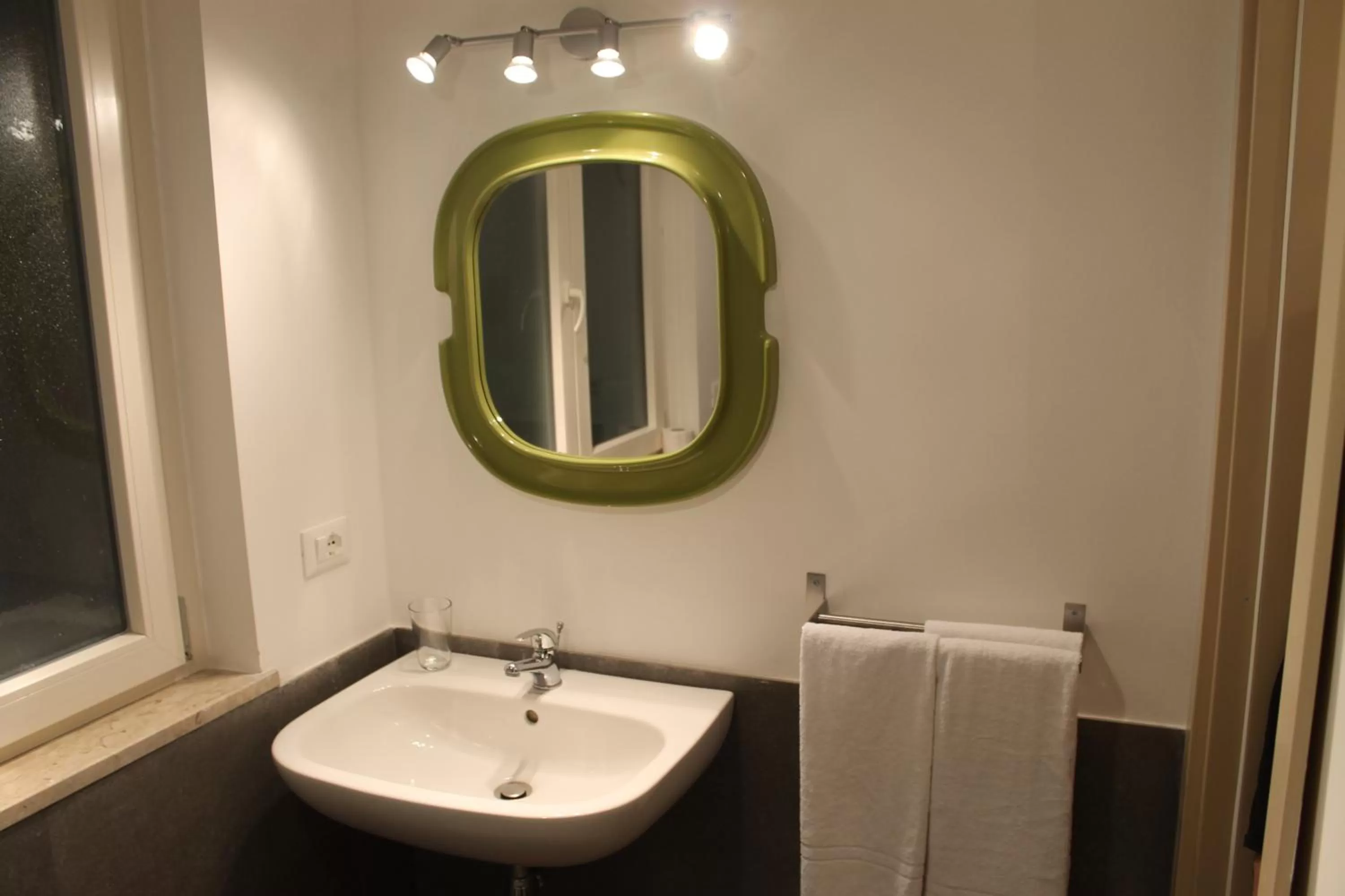Bathroom in Cassaro261