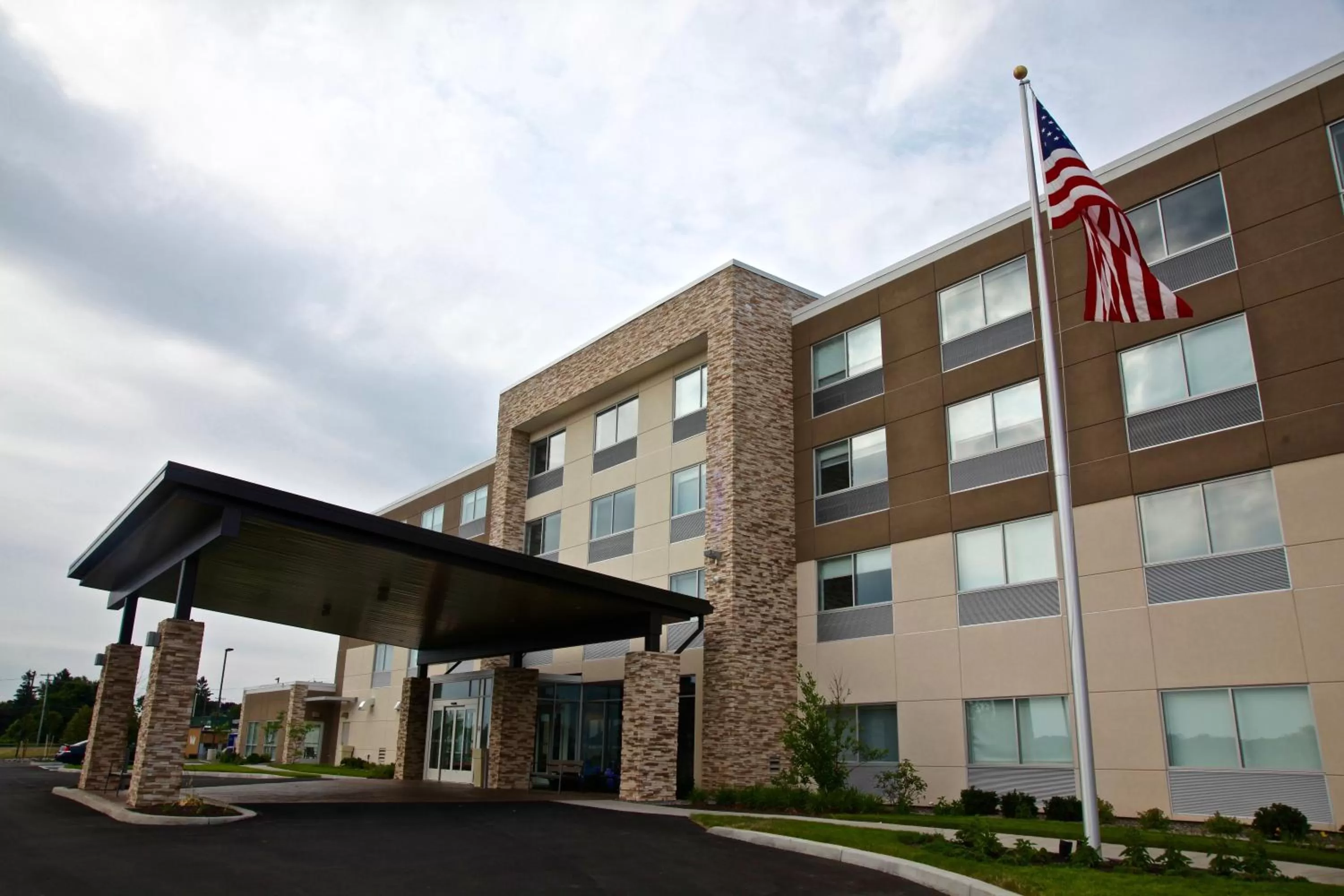 Property building in Holiday Inn Express & Suites Oswego by IHG