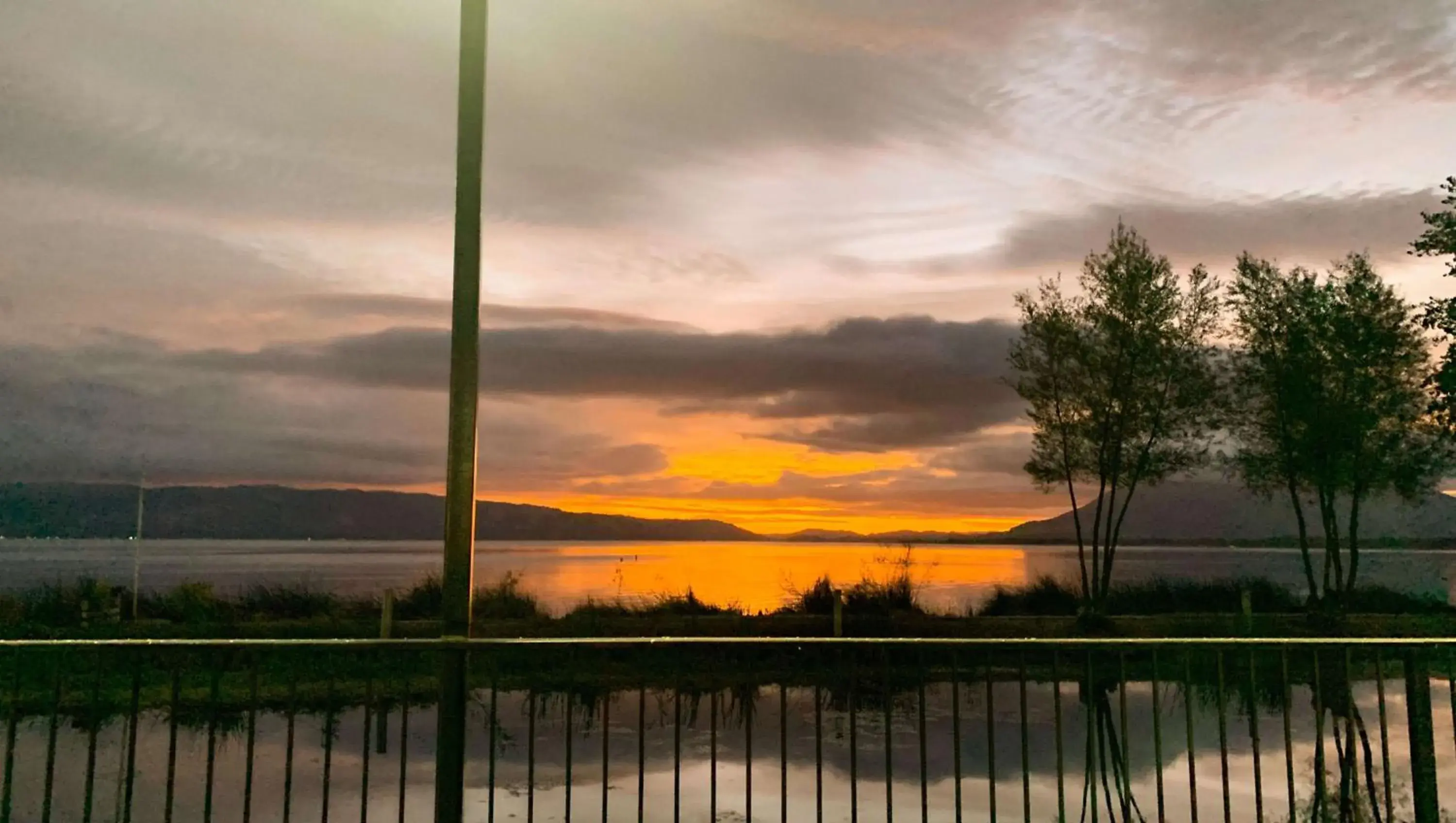 Lake view, Sunrise/Sunset in Anchorage Inn Lakeport