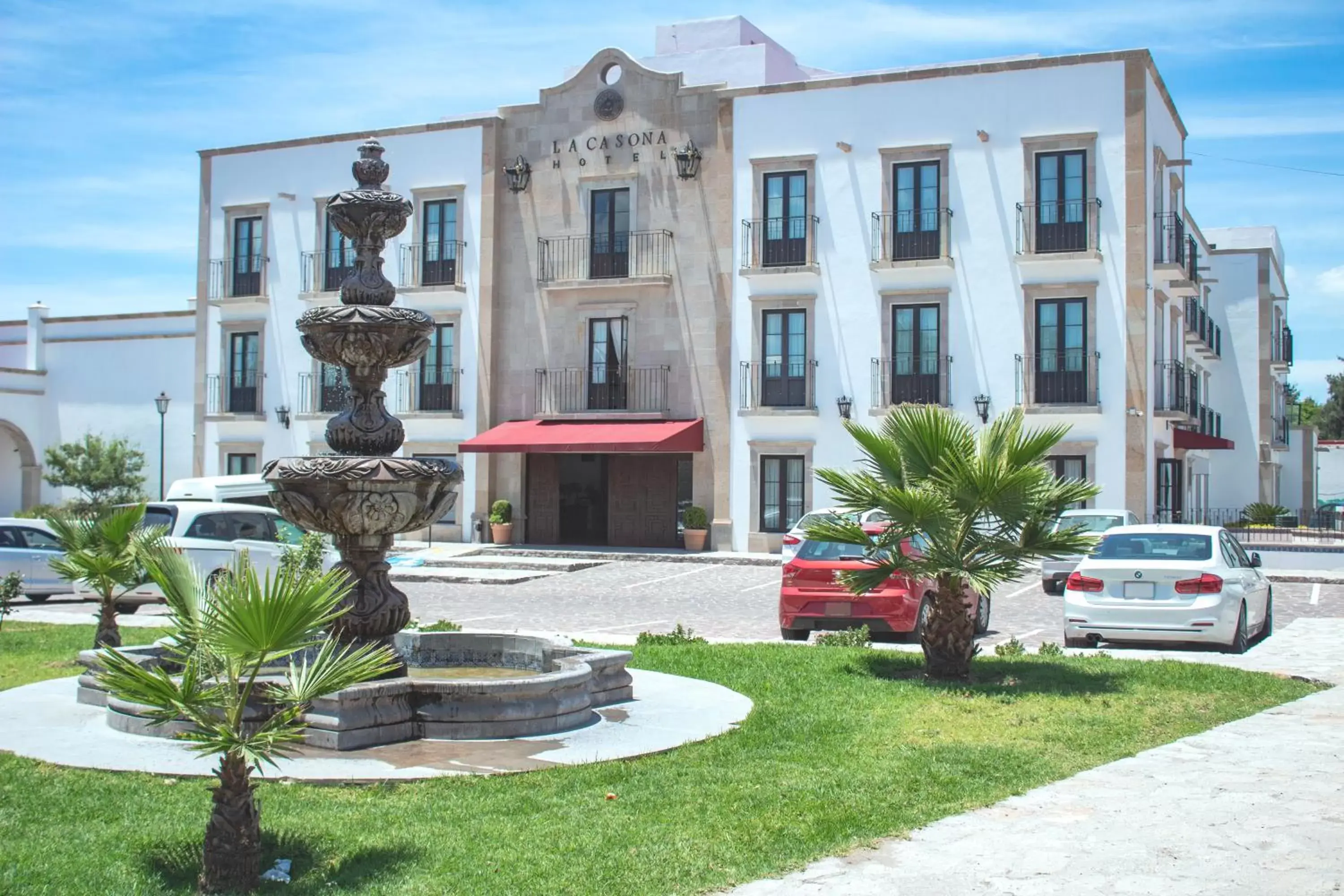 Property building in Hotel La Casona 30