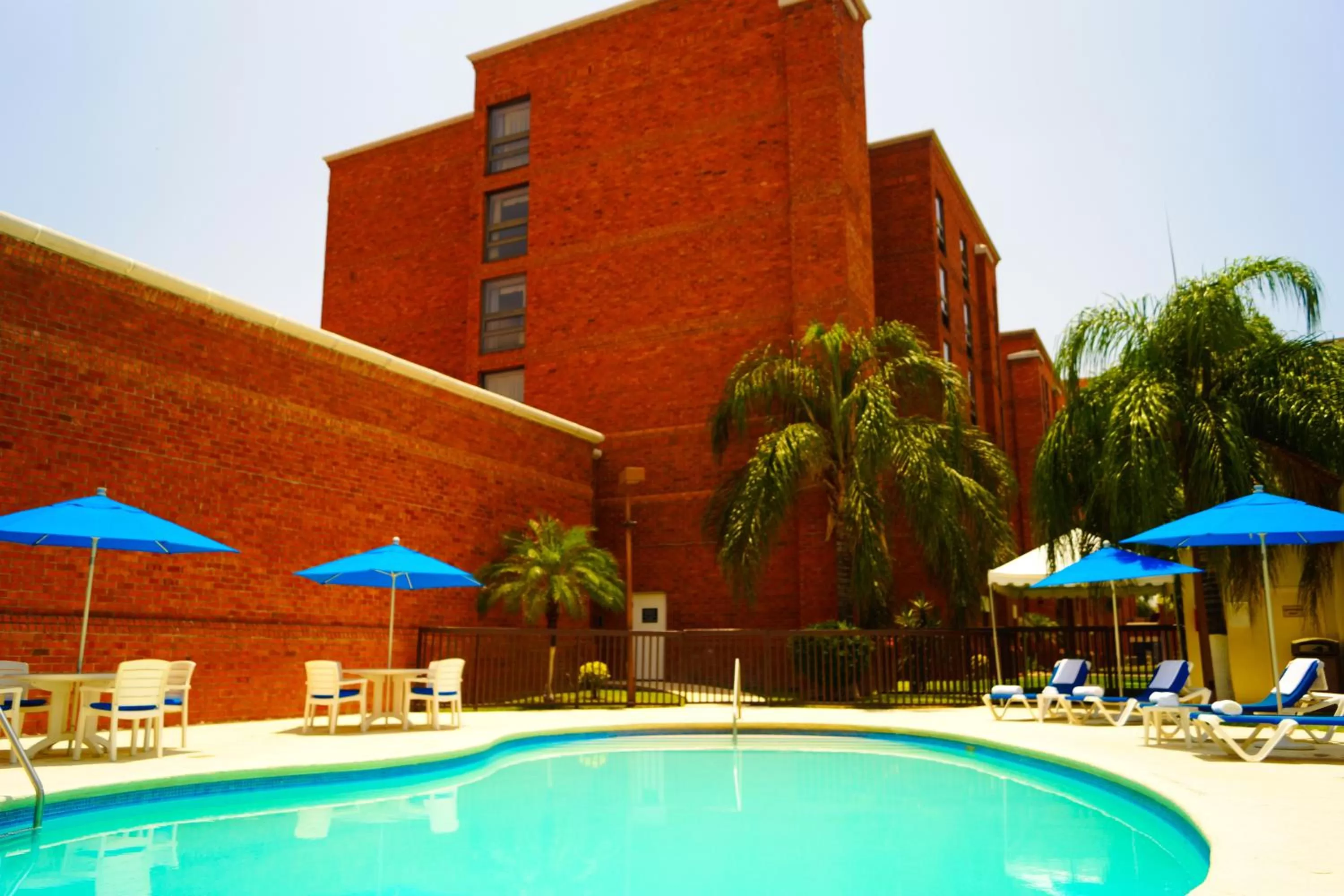 Day in Wyndham Garden Monterrey Norte