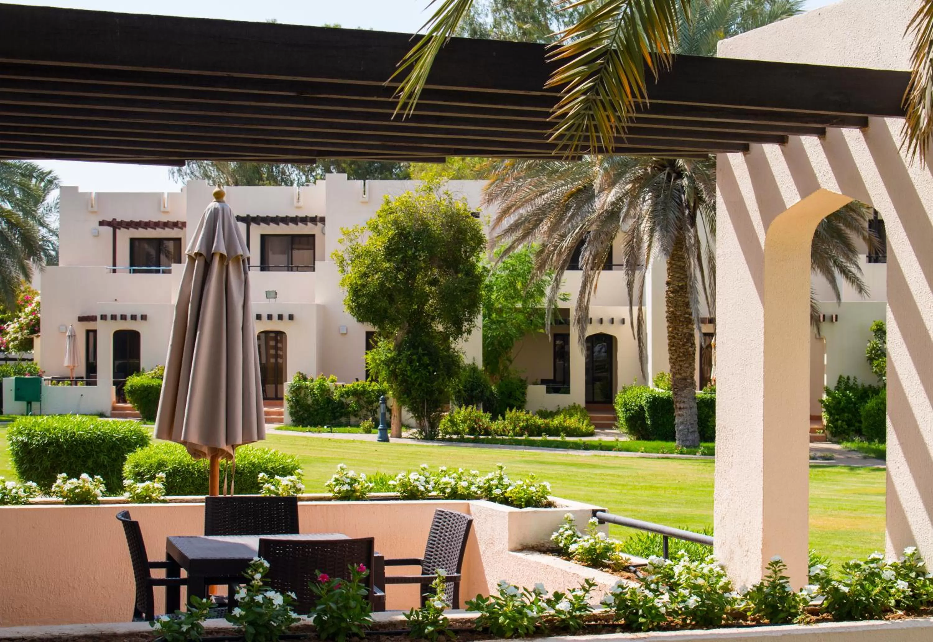 Facade/entrance in Radisson Blu Hotel & Resort, Al Ain