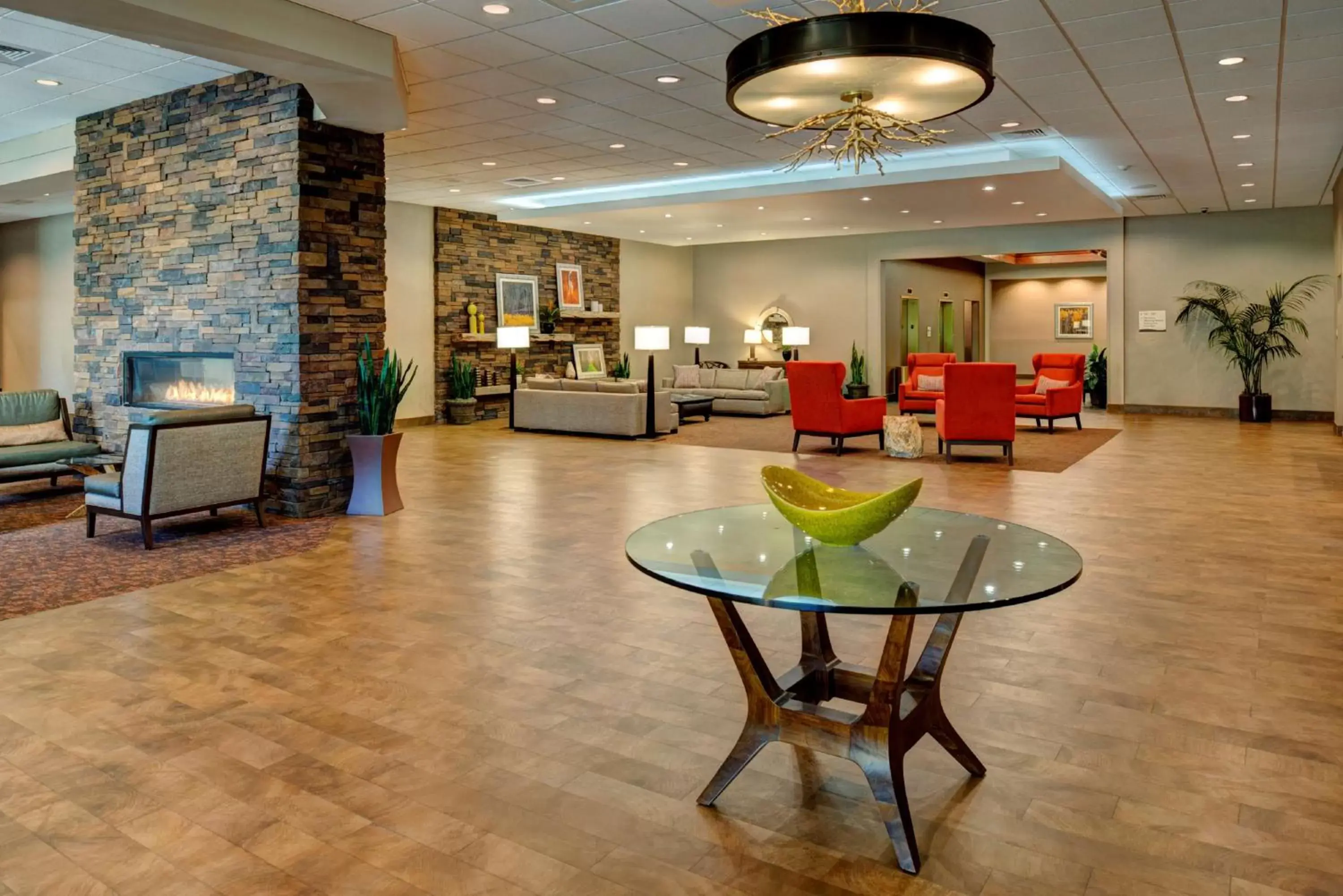 Lobby or reception in DoubleTree by Hilton Hotel Flagstaff