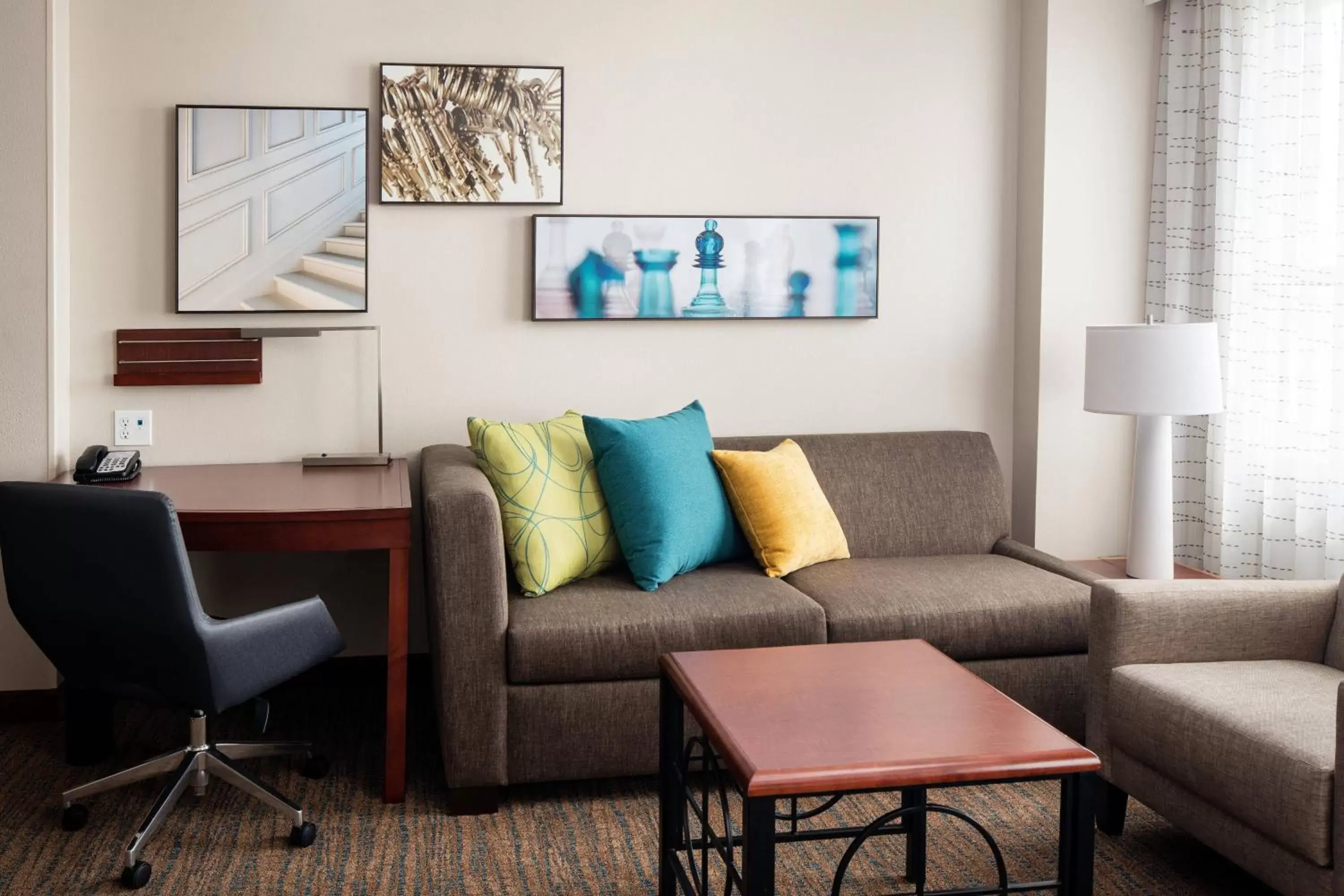 Living room, Seating Area in Residence Inn Long Beach Downtown