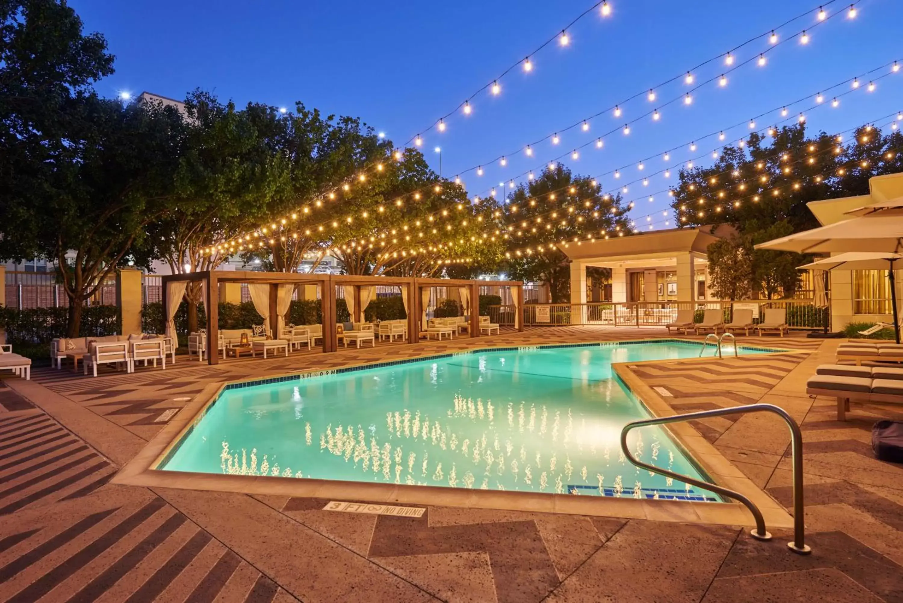 Pool view, Swimming Pool in DoubleTree by Hilton Dallas Market Center