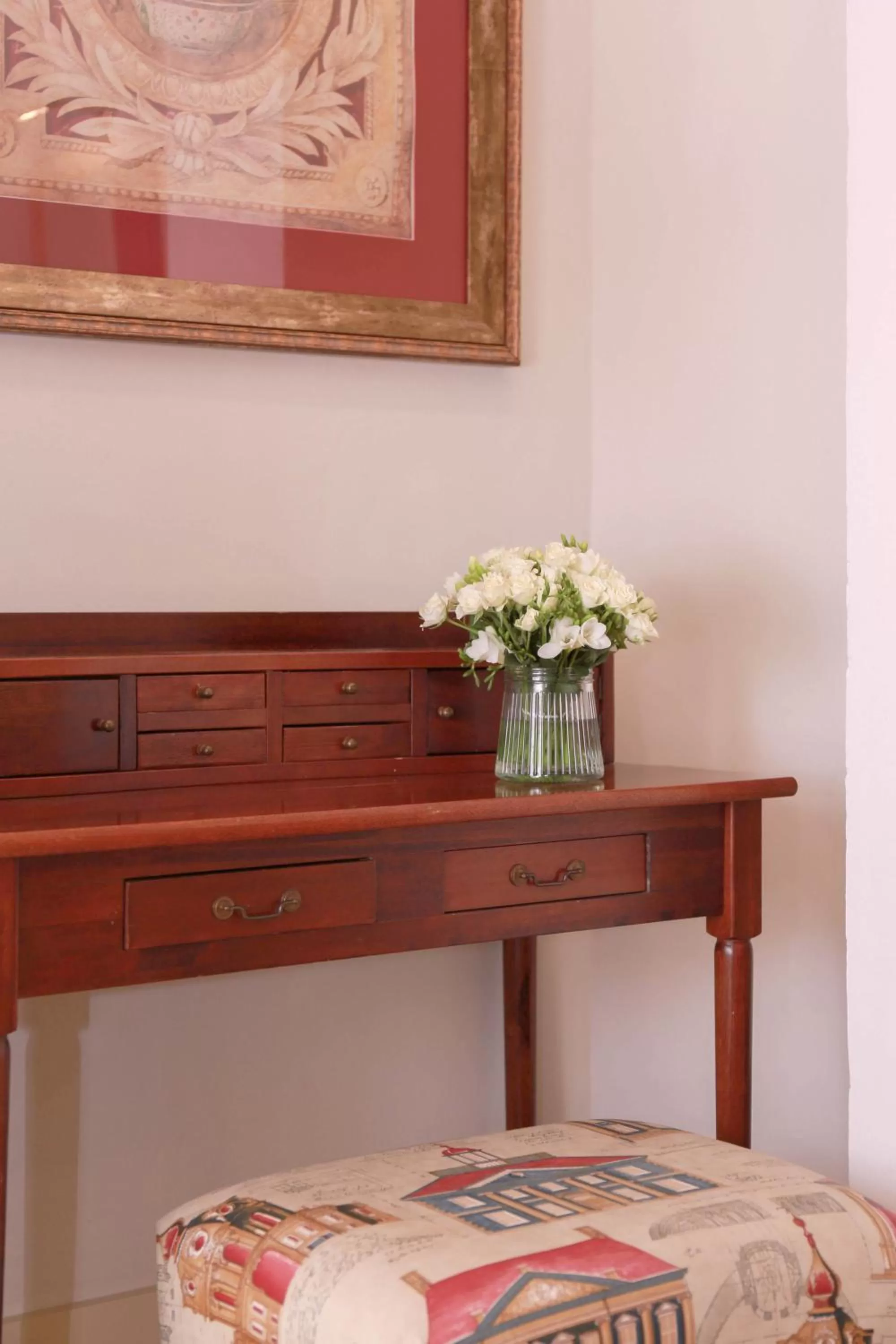 Seating area, Bed in Casa Romana Hotel Boutique