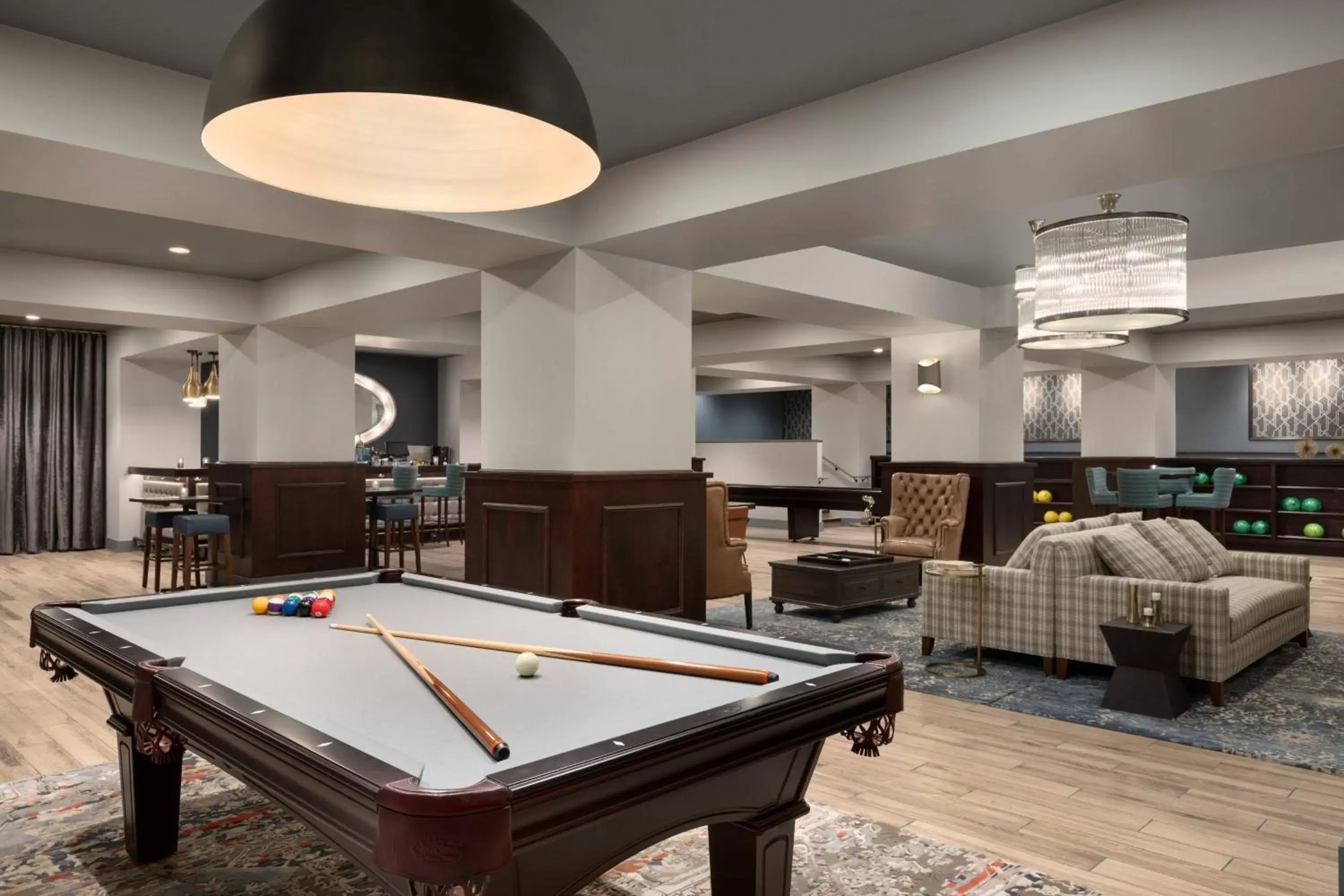 Meeting/conference room, Billiards in Hotel Northland, Autograph Collection