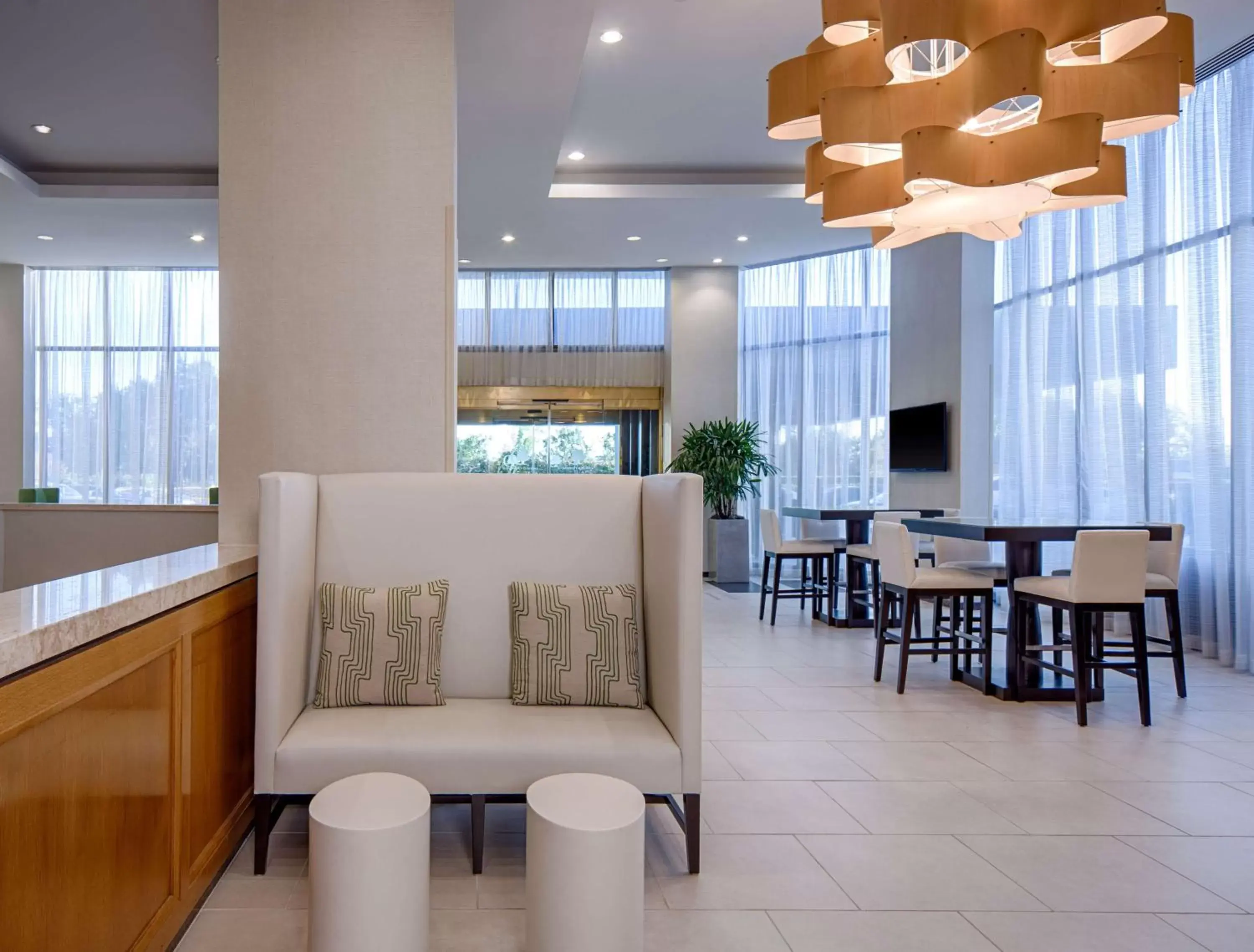 Lobby or reception in DoubleTree by Hilton Hotel Houston Greenway Plaza