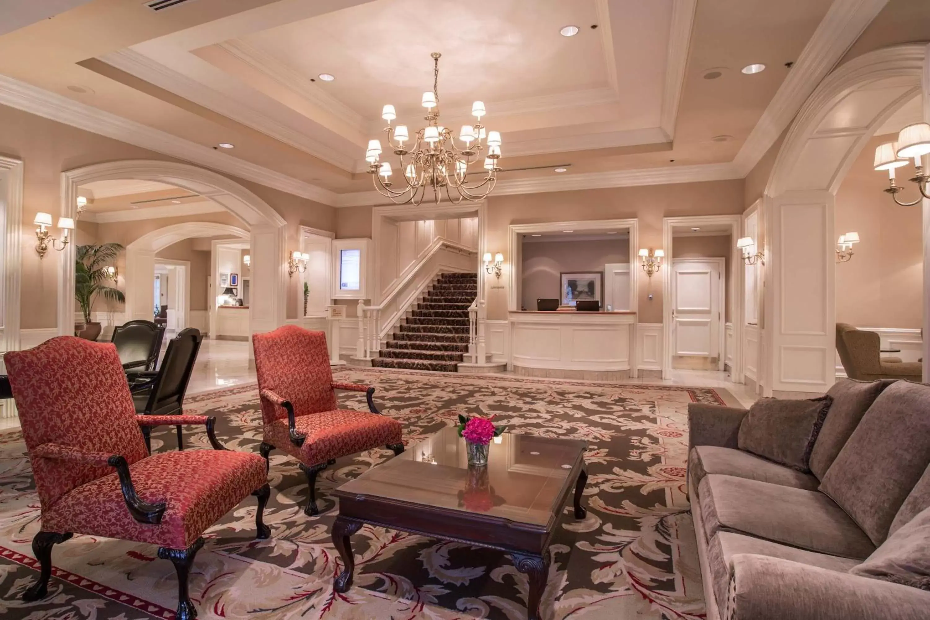 Lobby or reception, Seating Area in The Sutton Place Hotel Vancouver