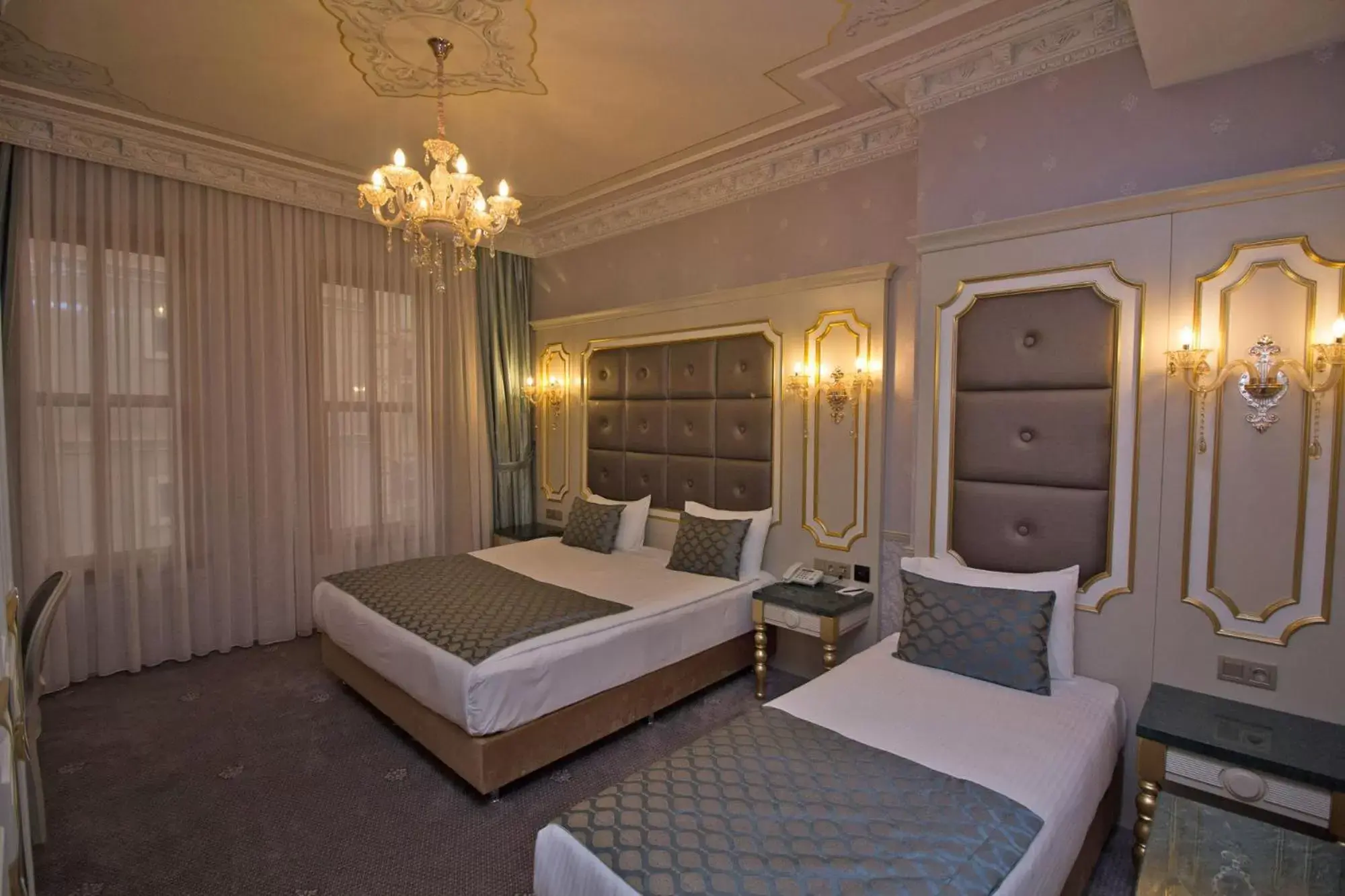 Photo of the whole room, Bed in Meserret Palace Hotel - Special Category