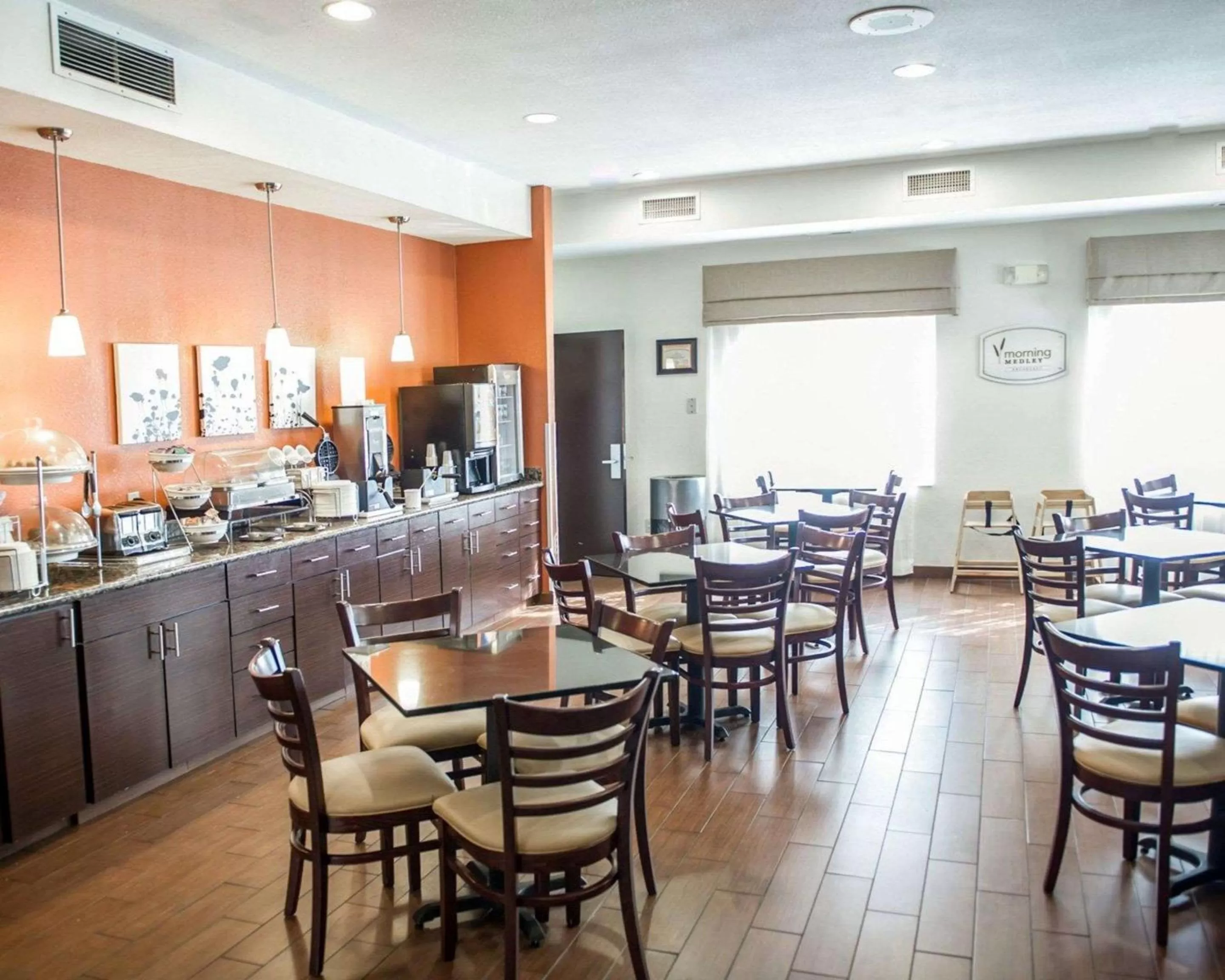 Restaurant/places to eat in Sleep Inn O'Fallon near I-64