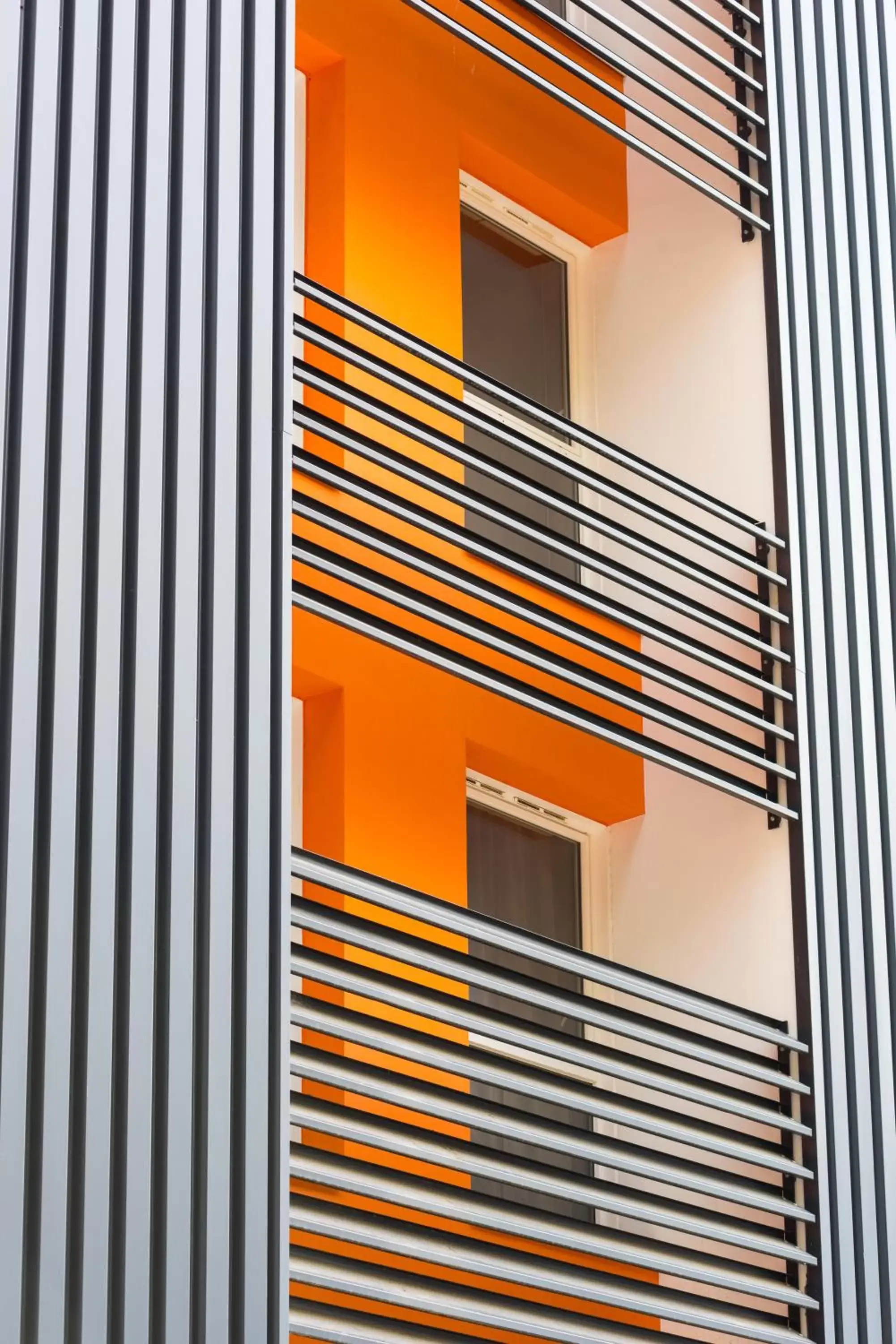 Facade/entrance, Property Building in Ténéo Apparthotel Bordeaux Maritime