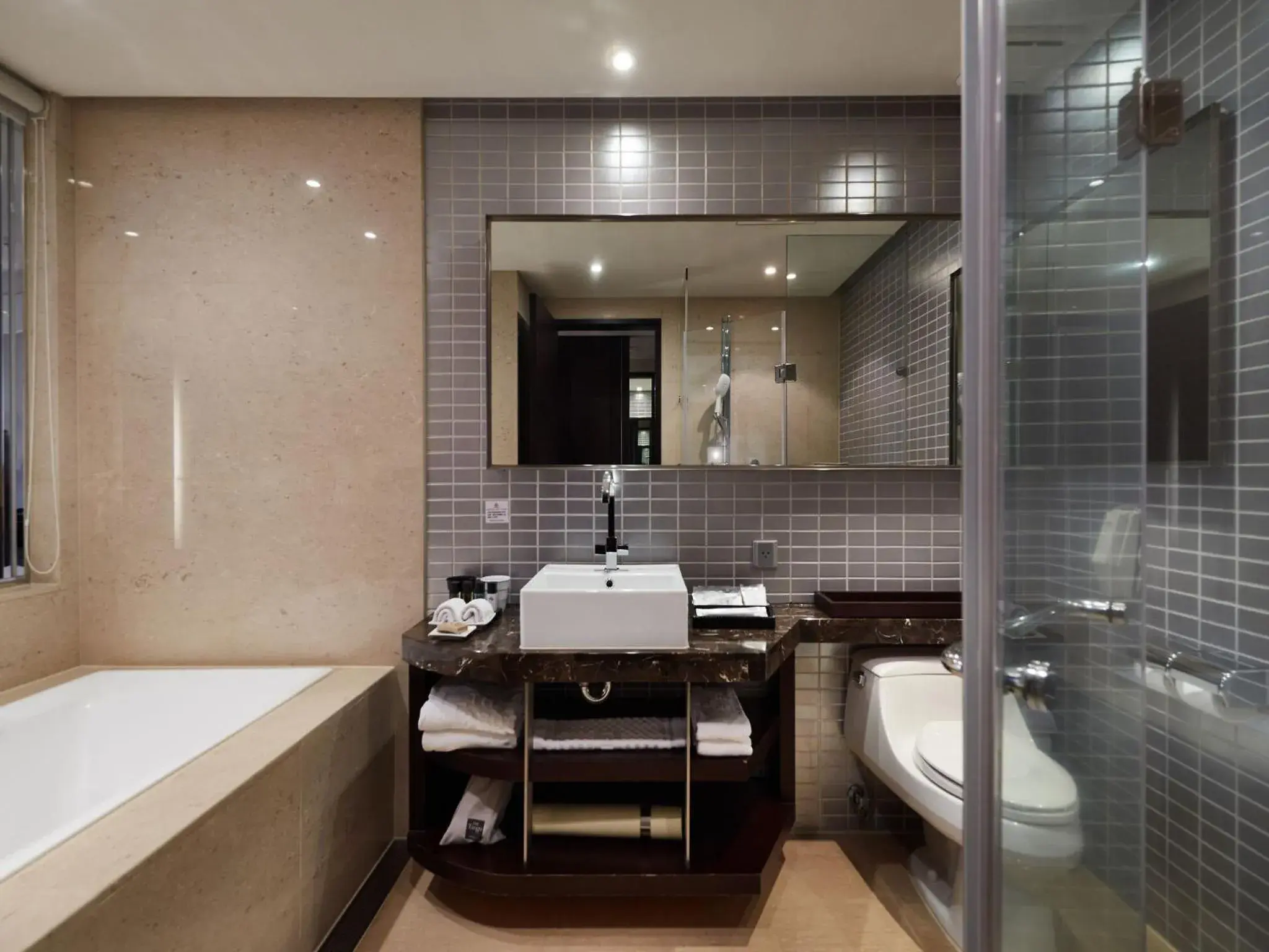 Bathroom in Tango Hotel Taipei Xinyi