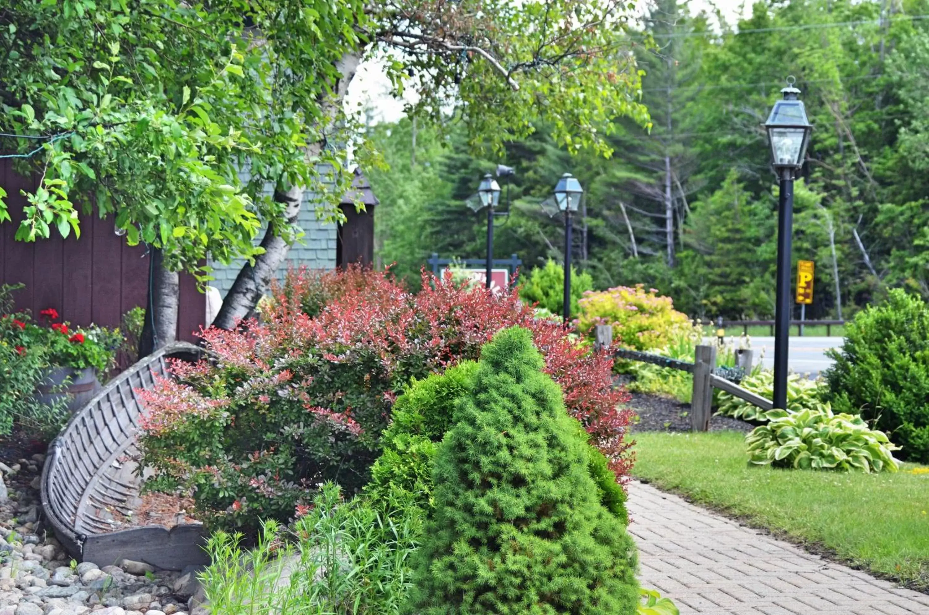 Property building, Garden in Hungry Trout Resort