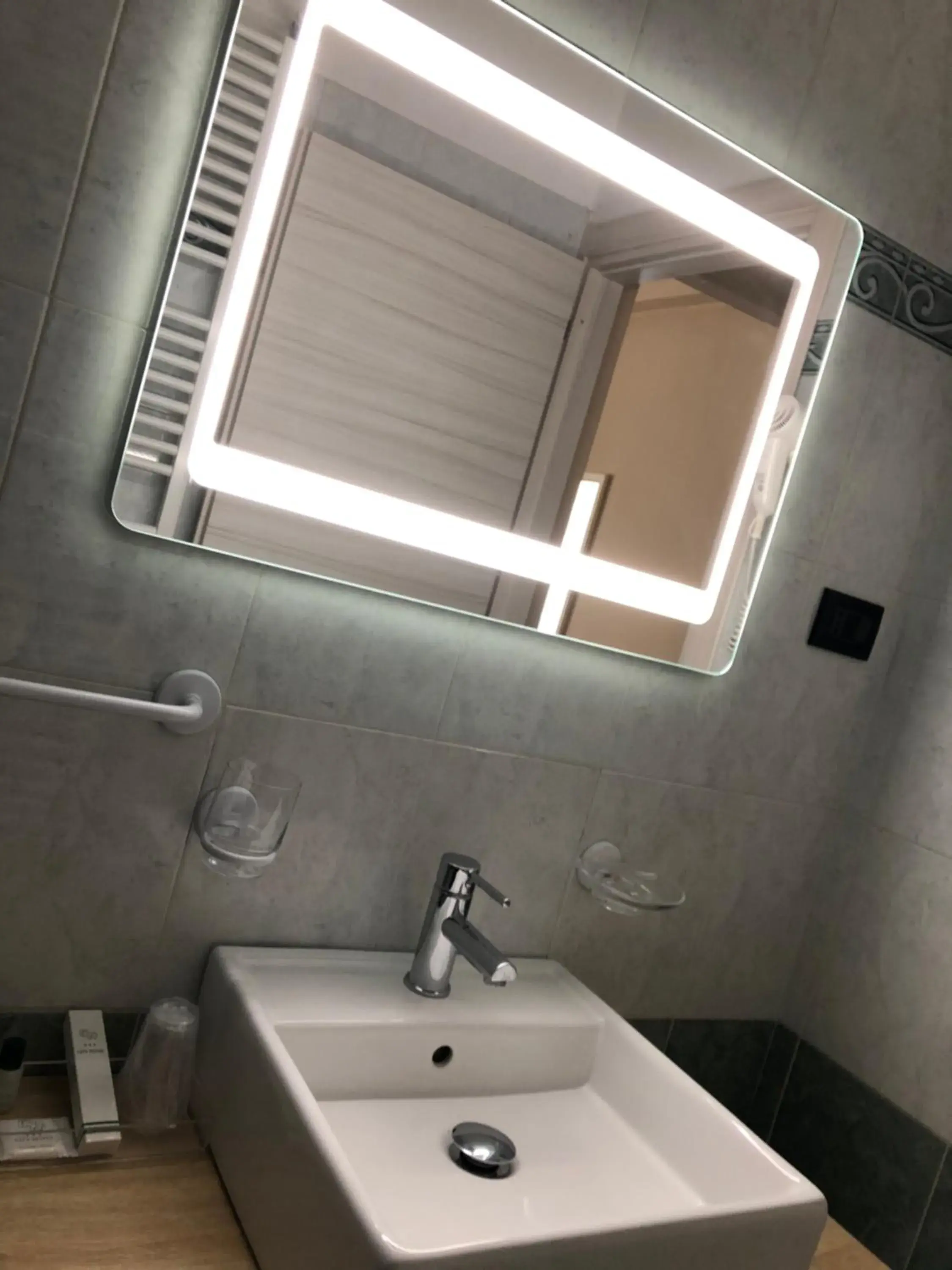 Bathroom in Hotel City