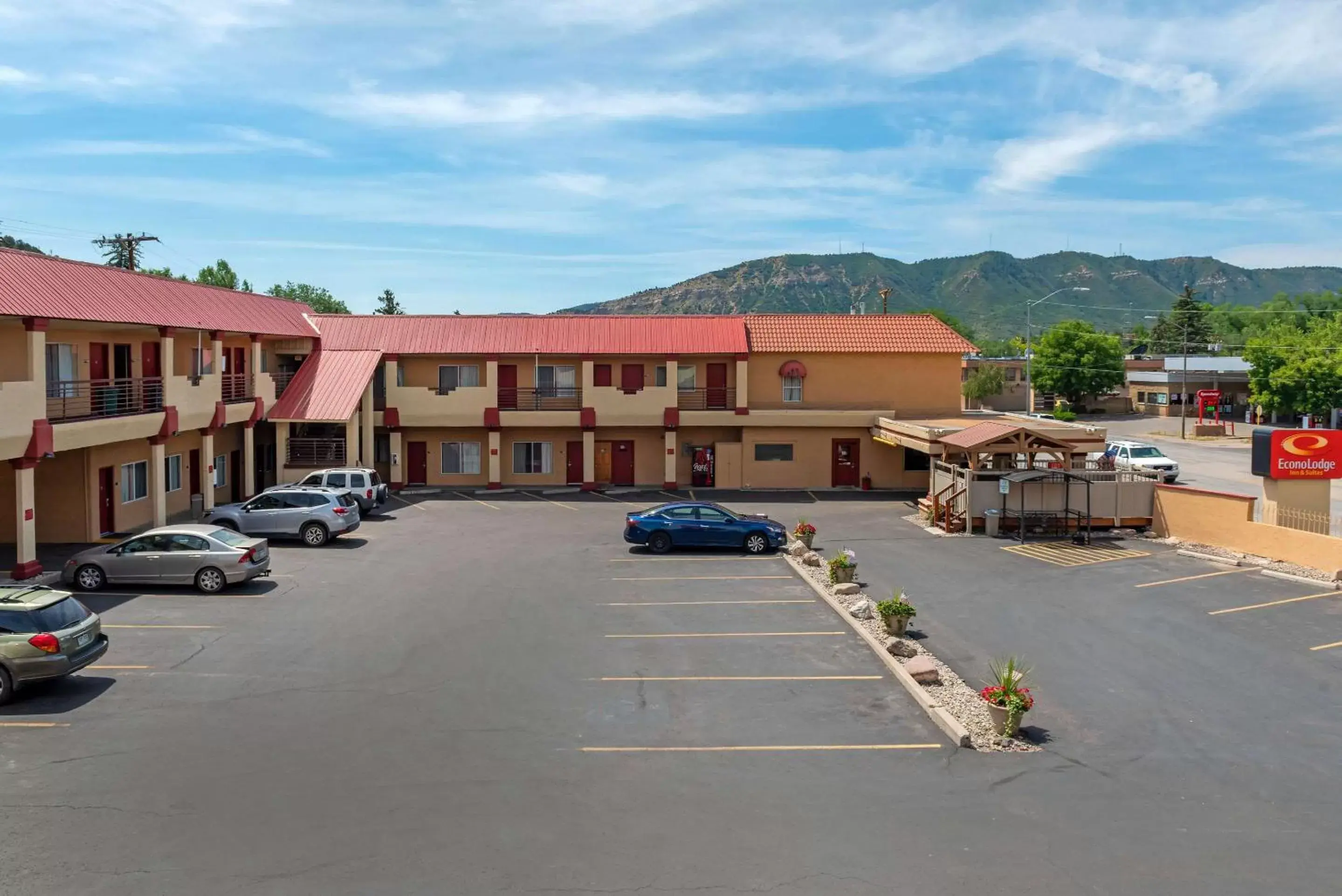 Property Building in Econo Lodge Inn & Suites Durango