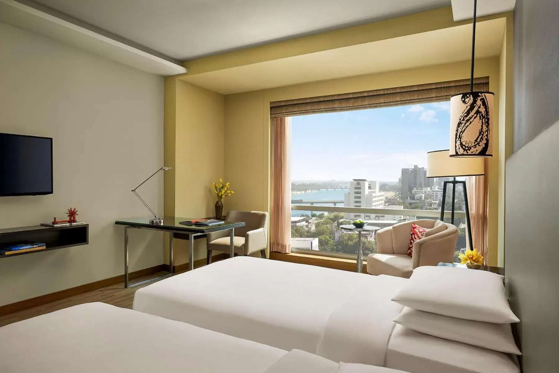 Bed in Hyatt Regency Ahmedabad Bed in Hyatt Regency Ahmedabad