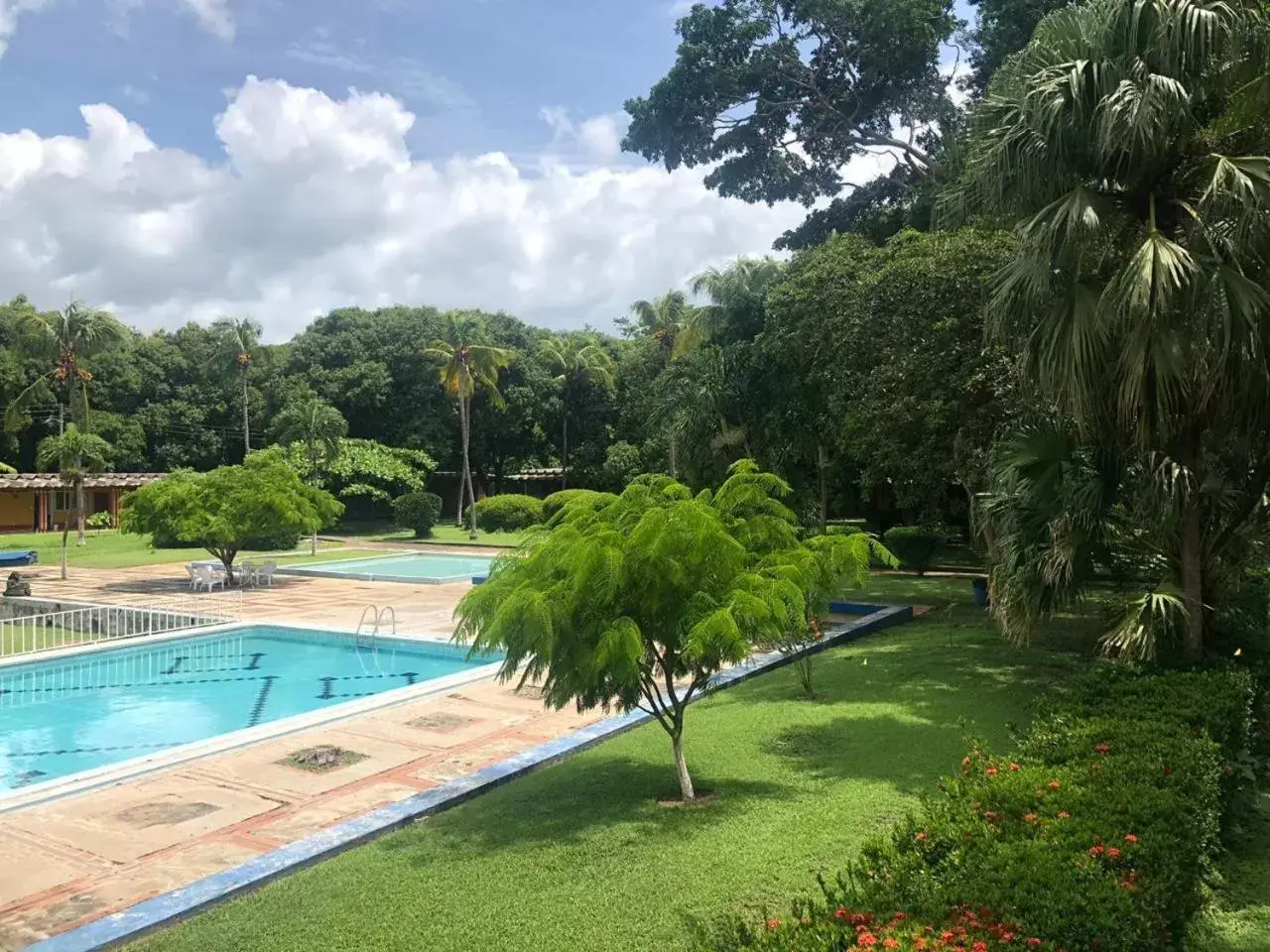 Pool view, Swimming Pool in Hotel Diriá Santa Cruz