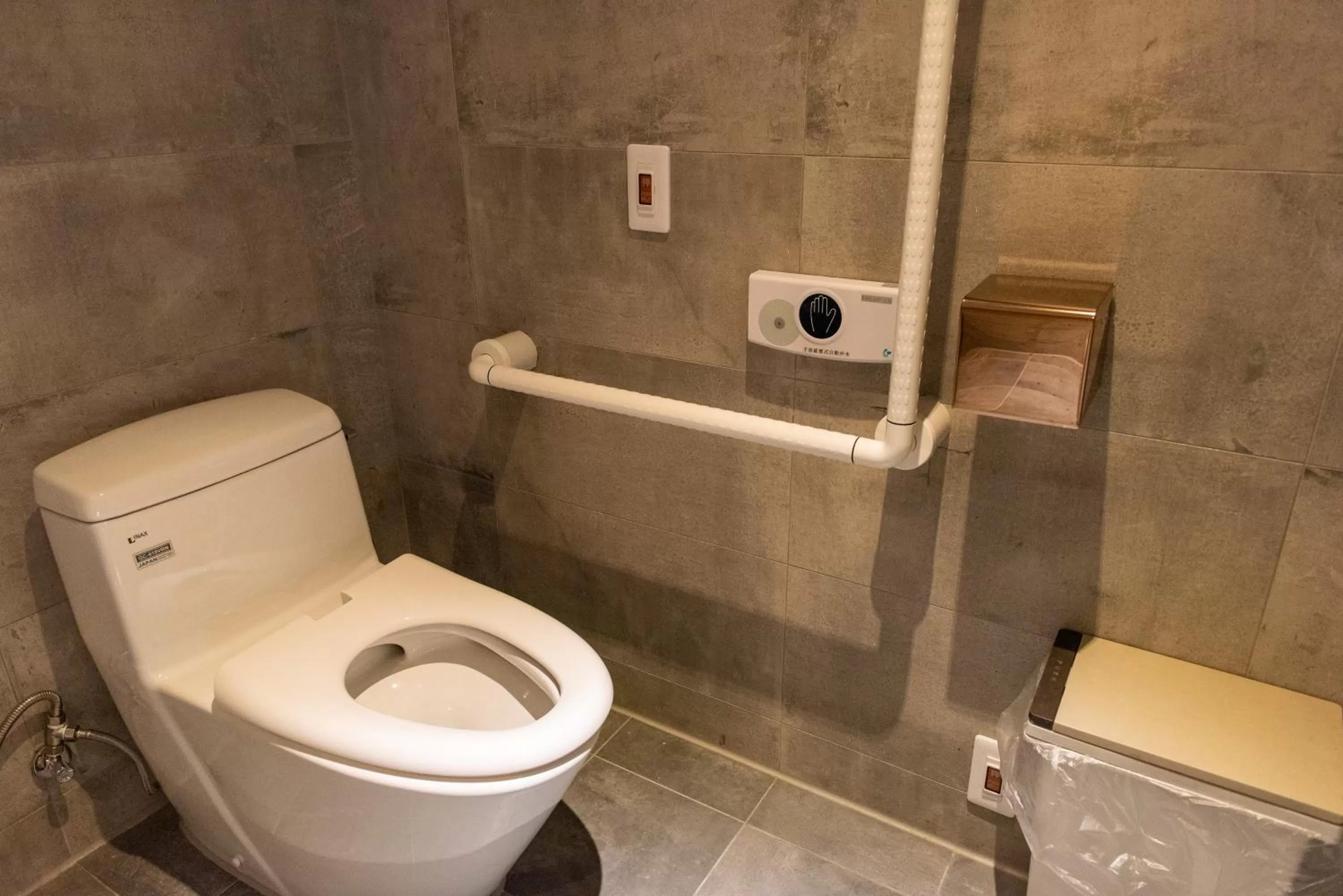 Facility for disabled guests in N Hotel