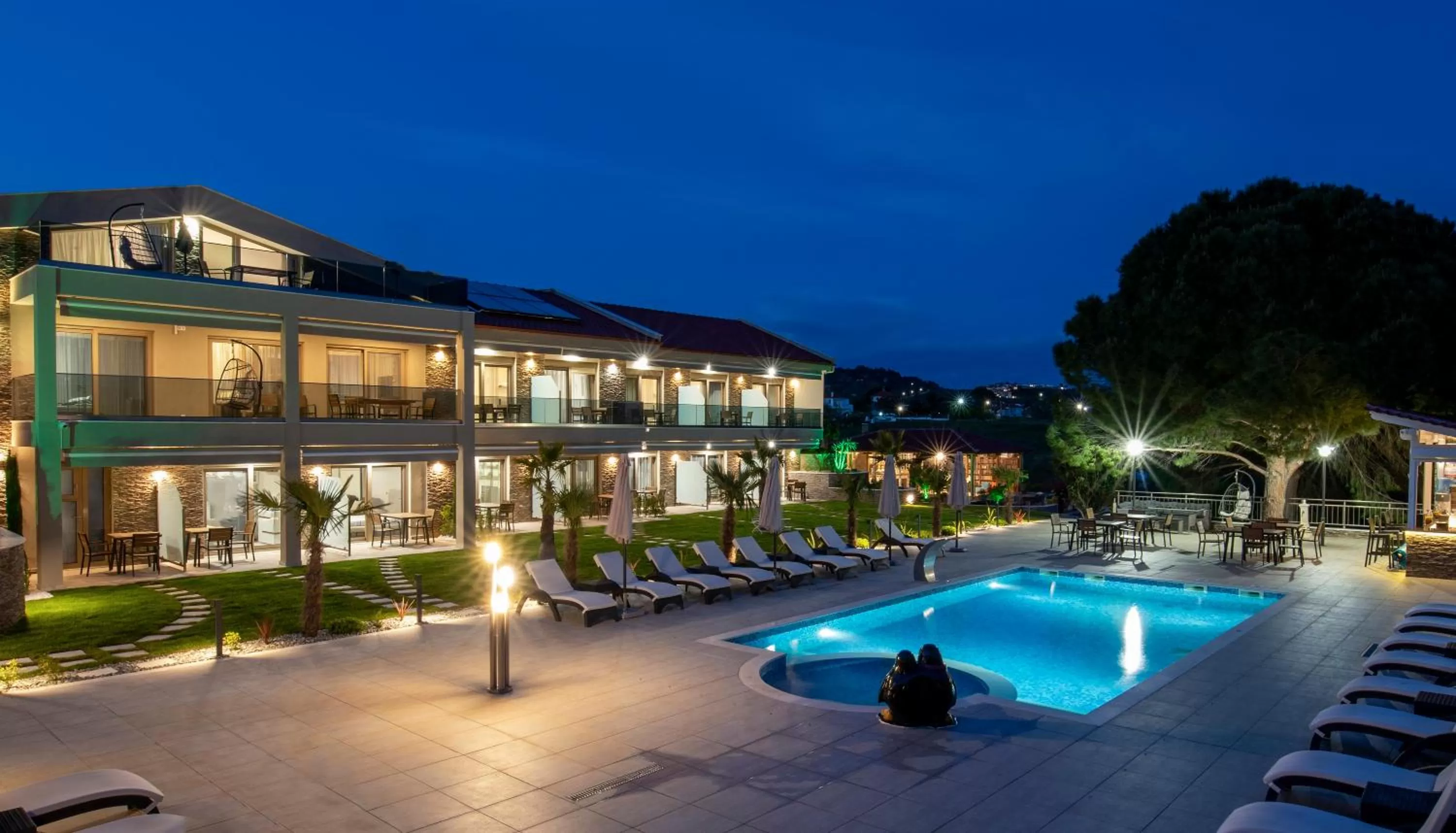 Property building in Villa Sara