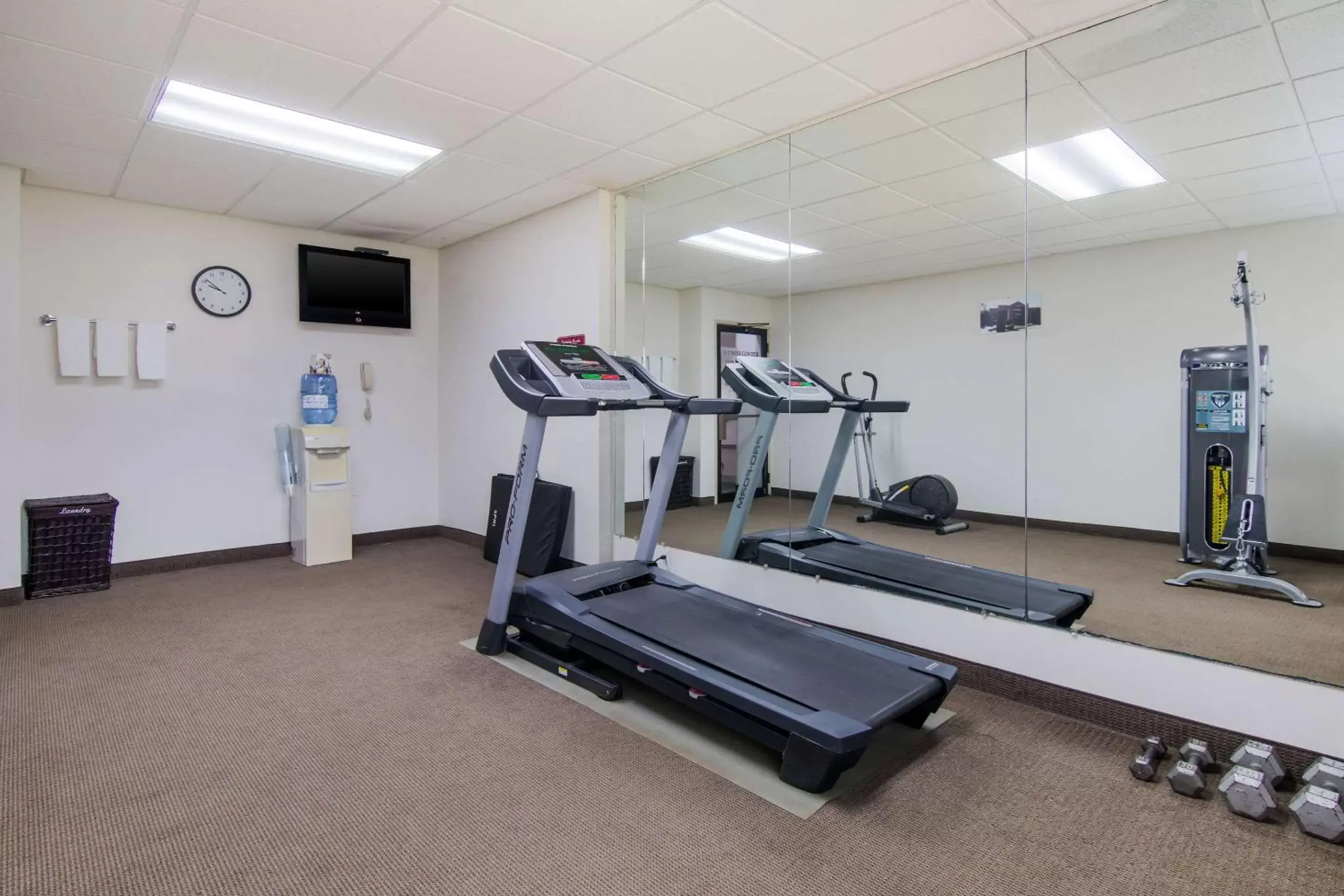 Fitness centre/facilities, Fitness Center/Facilities in Sleep Inn near The Avenue
