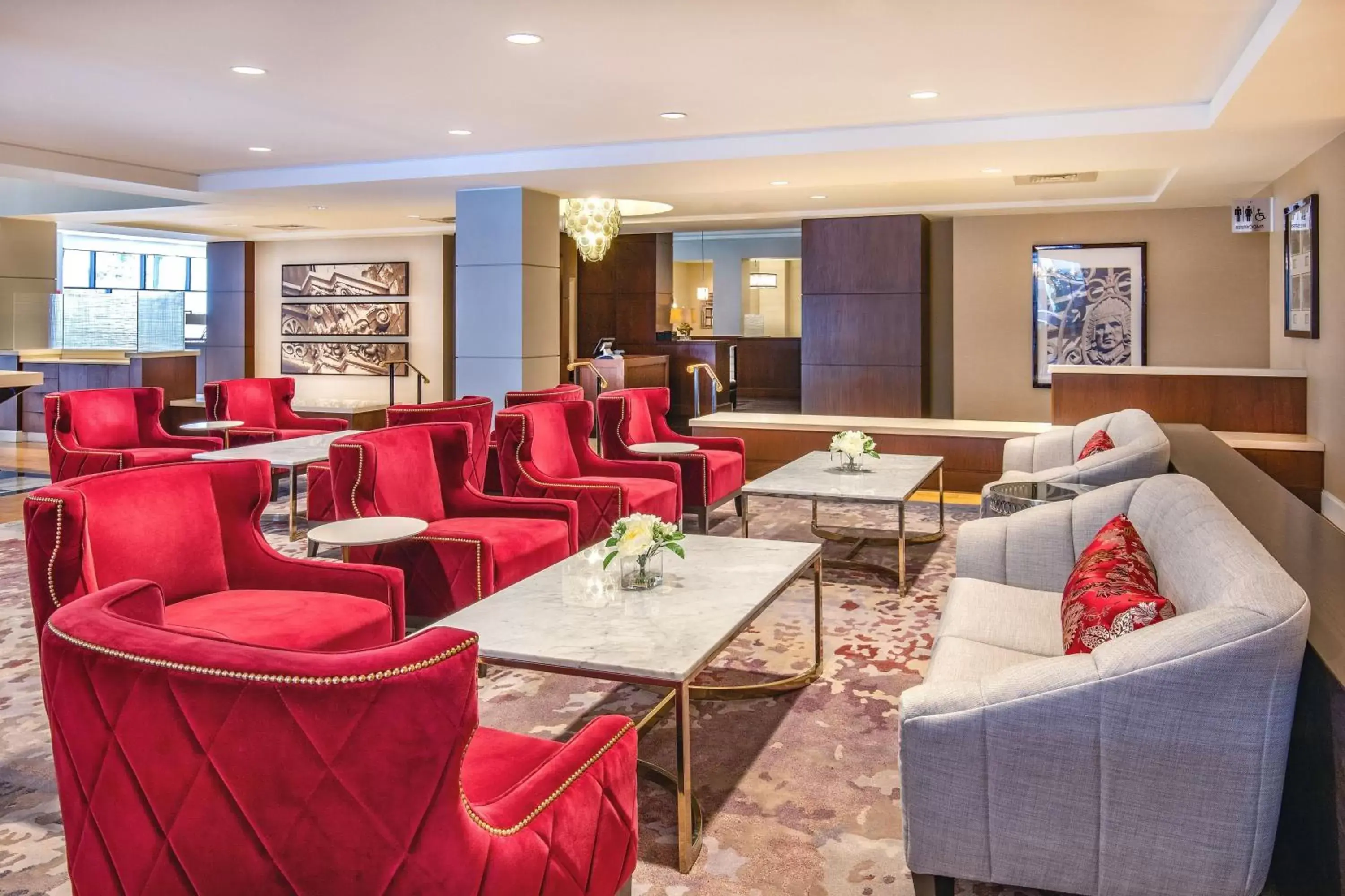Restaurant/places to eat, Lounge/Bar in Peoria Marriott Pere Marquette