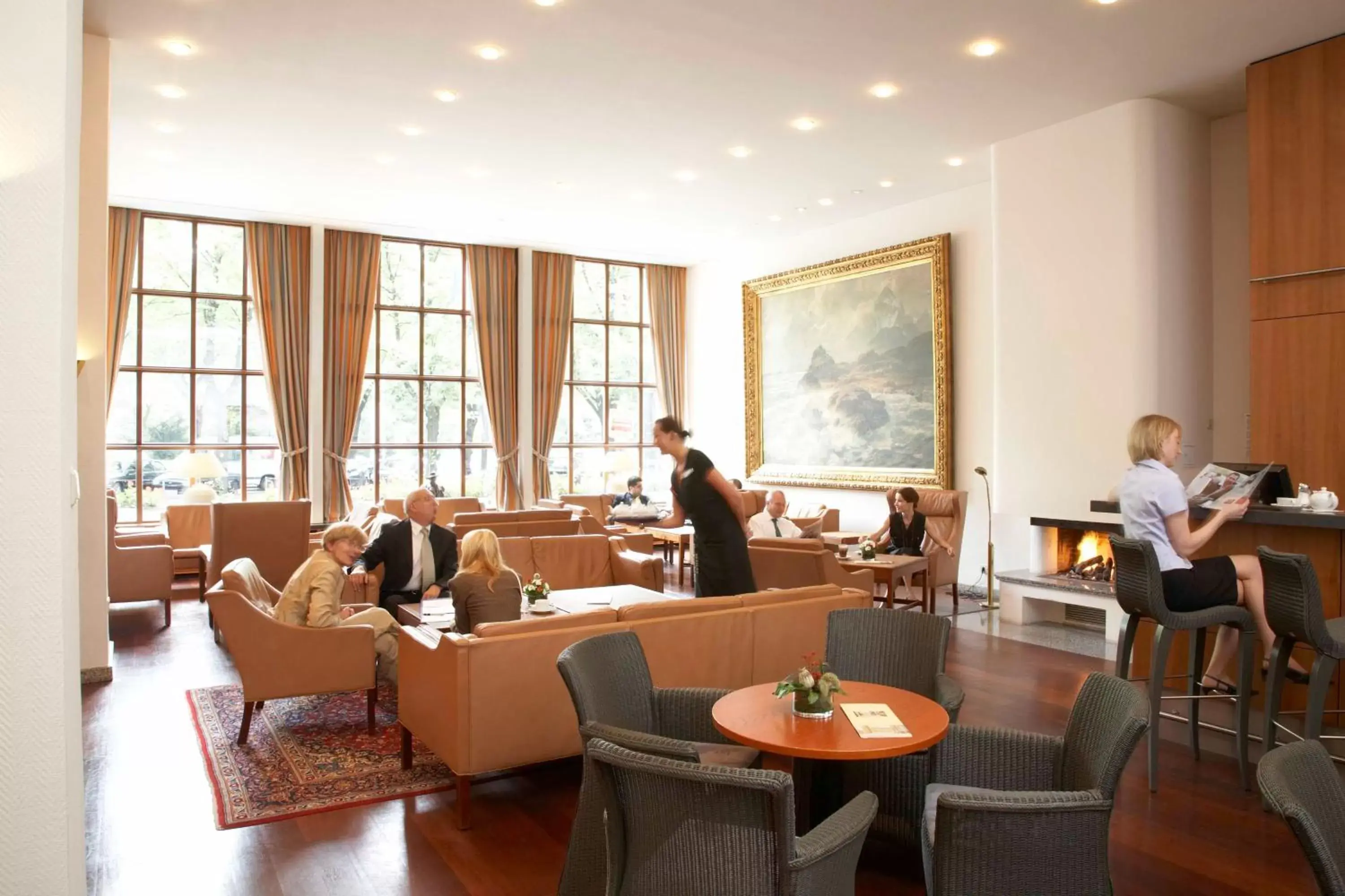 Lobby or reception, Restaurant/Places to Eat in Hotel Baseler Hof