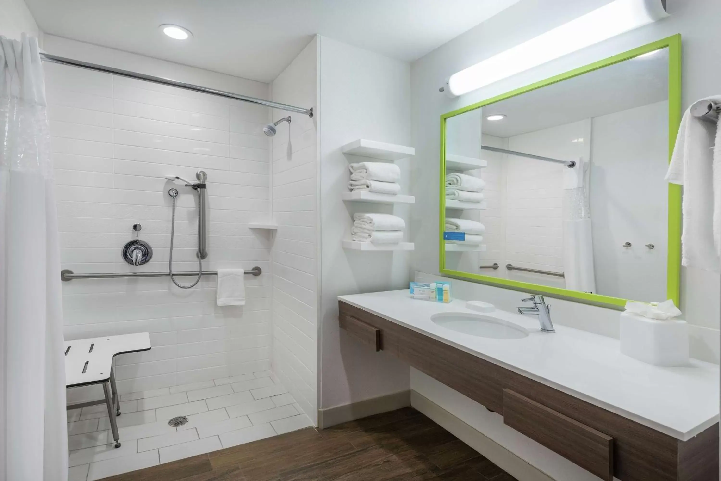 Bathroom in Hampton Inn & Suites By Hilton-Corpus Christi Portland,Tx