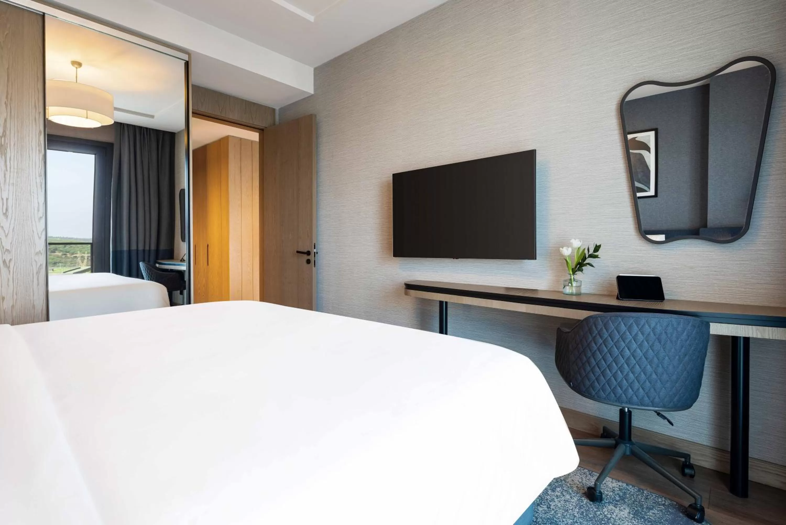 Bedroom, Bed in Movenpick Living Istanbul Camlivadi