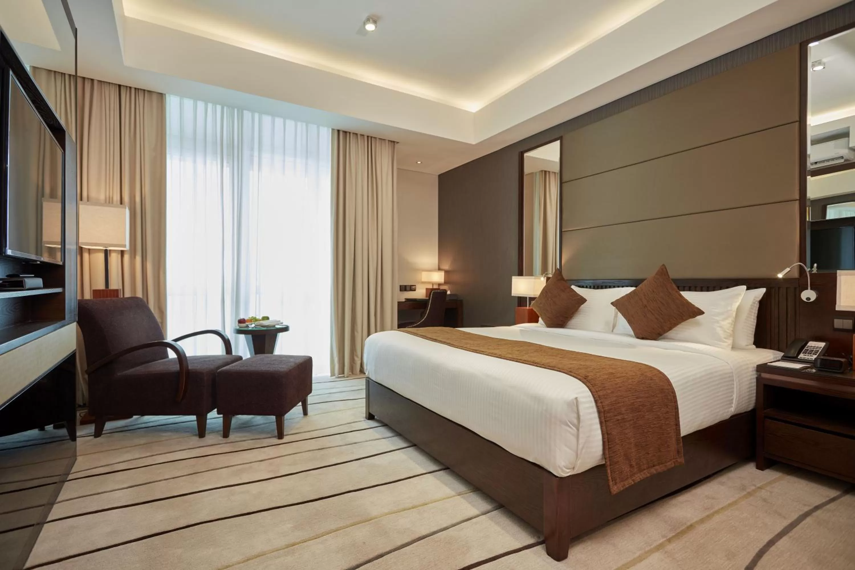 Bedroom, Bed in Mandarina Colombo