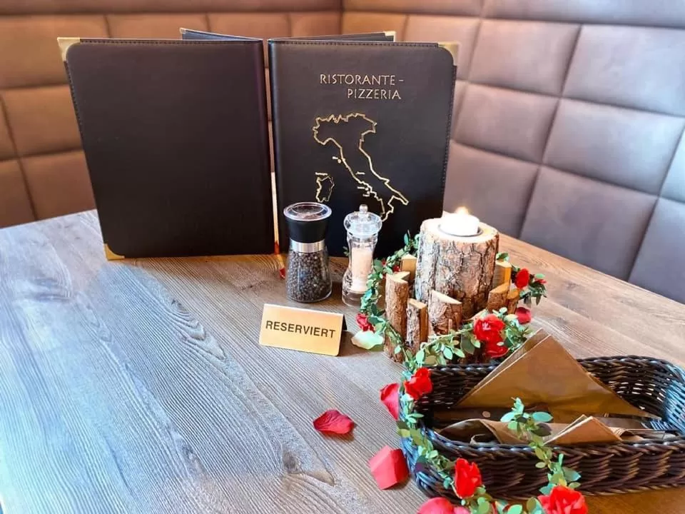 Restaurant/places to eat in Hotel Wilder Mann