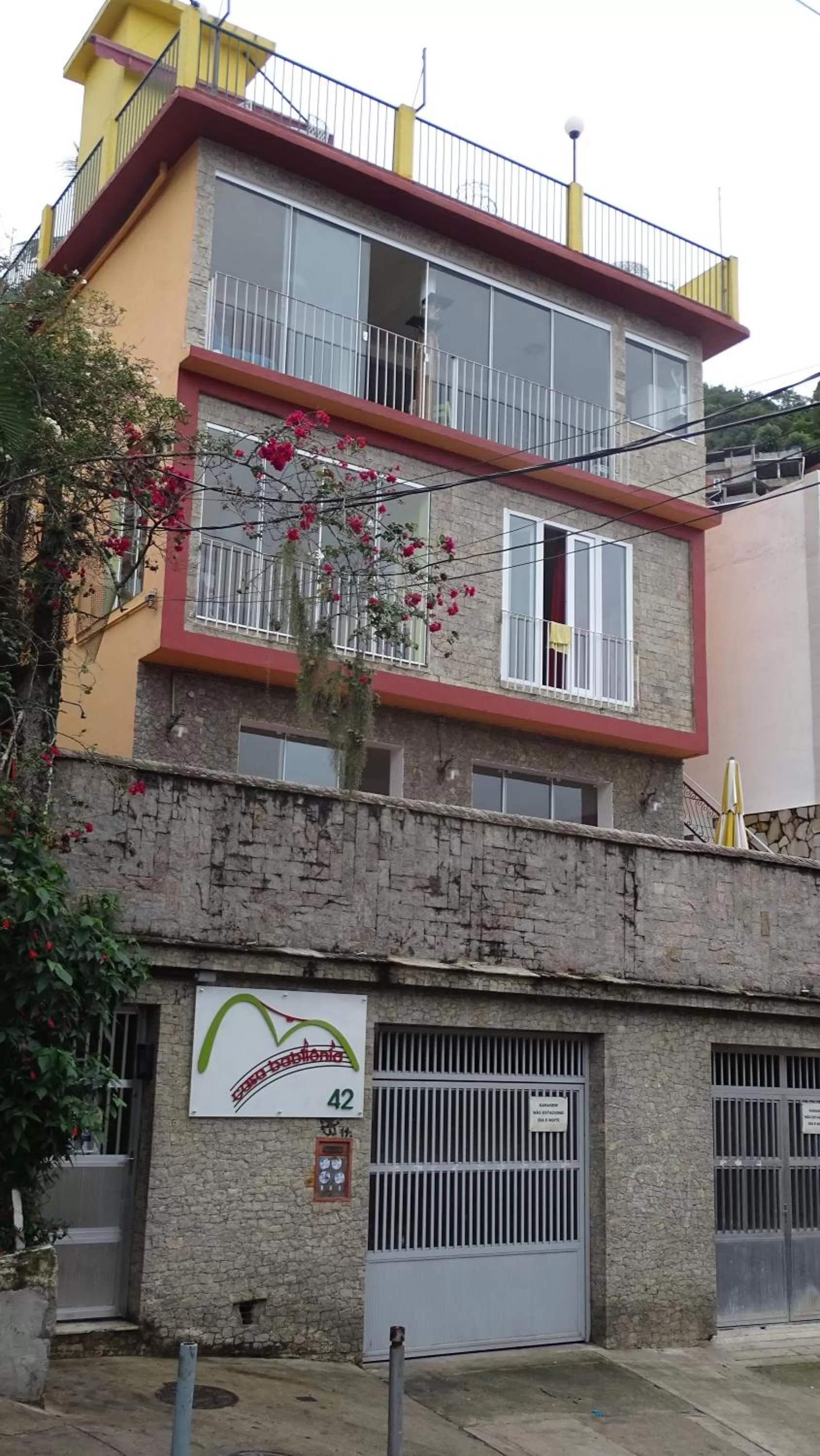 Property building in Casa Babilonia