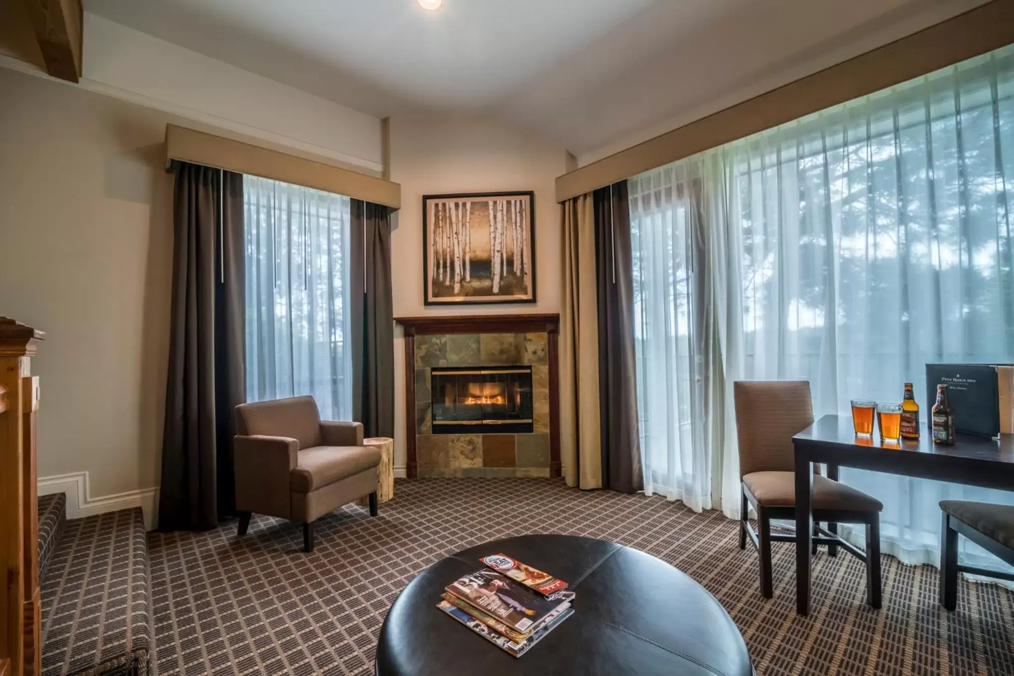 Seating Area in Pine Ridge Inn