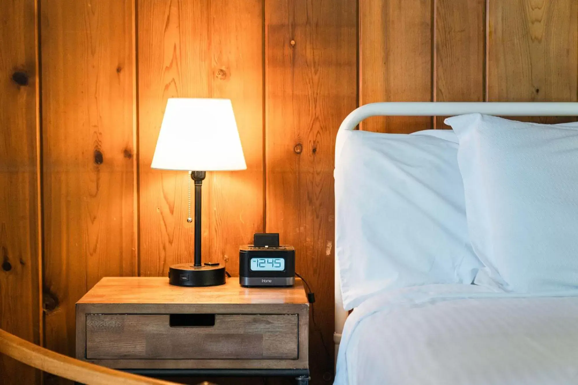 King Room with Garden View in Whispering Winds Motel King Room with Garden View in Whispering Winds Motel