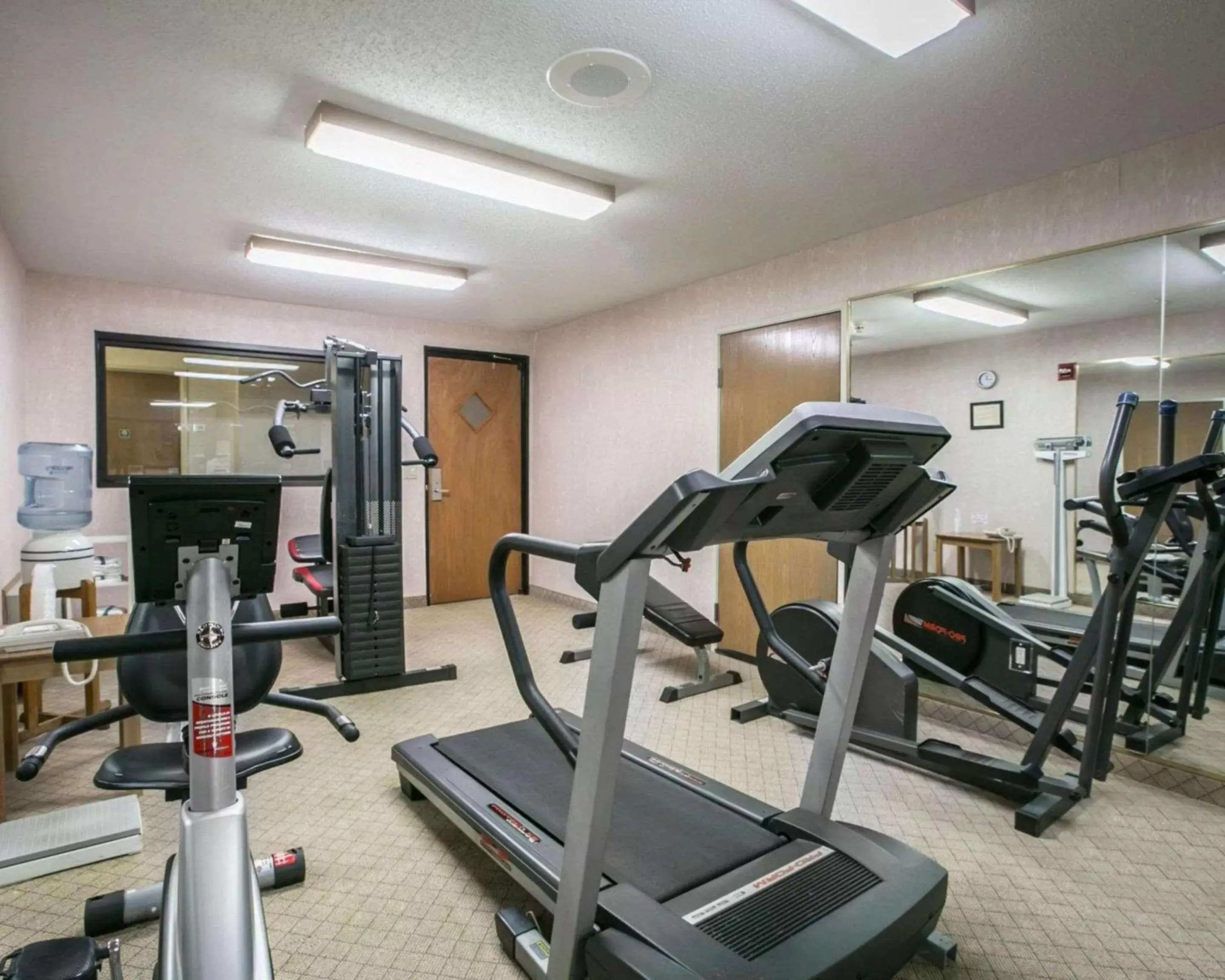 Fitness centre/facilities, Fitness Center/Facilities in Quality Inn & Suites Woodstock near Lake Geneva