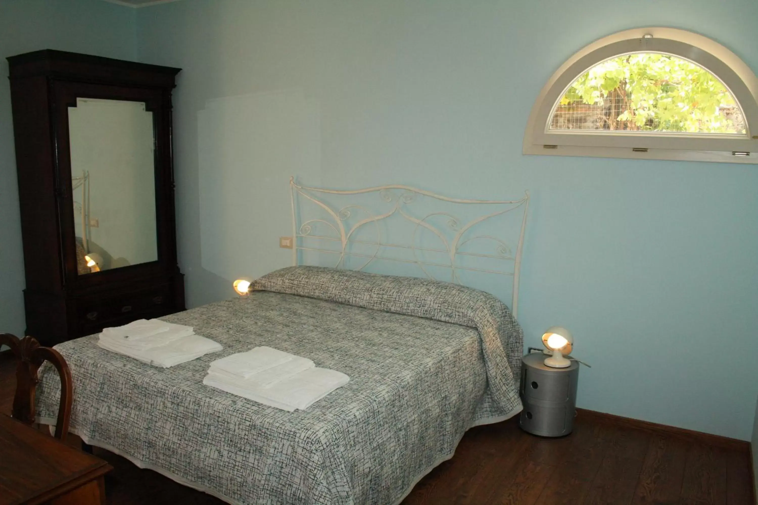 Triple Room with Private Bathroom in Il Principe B&B