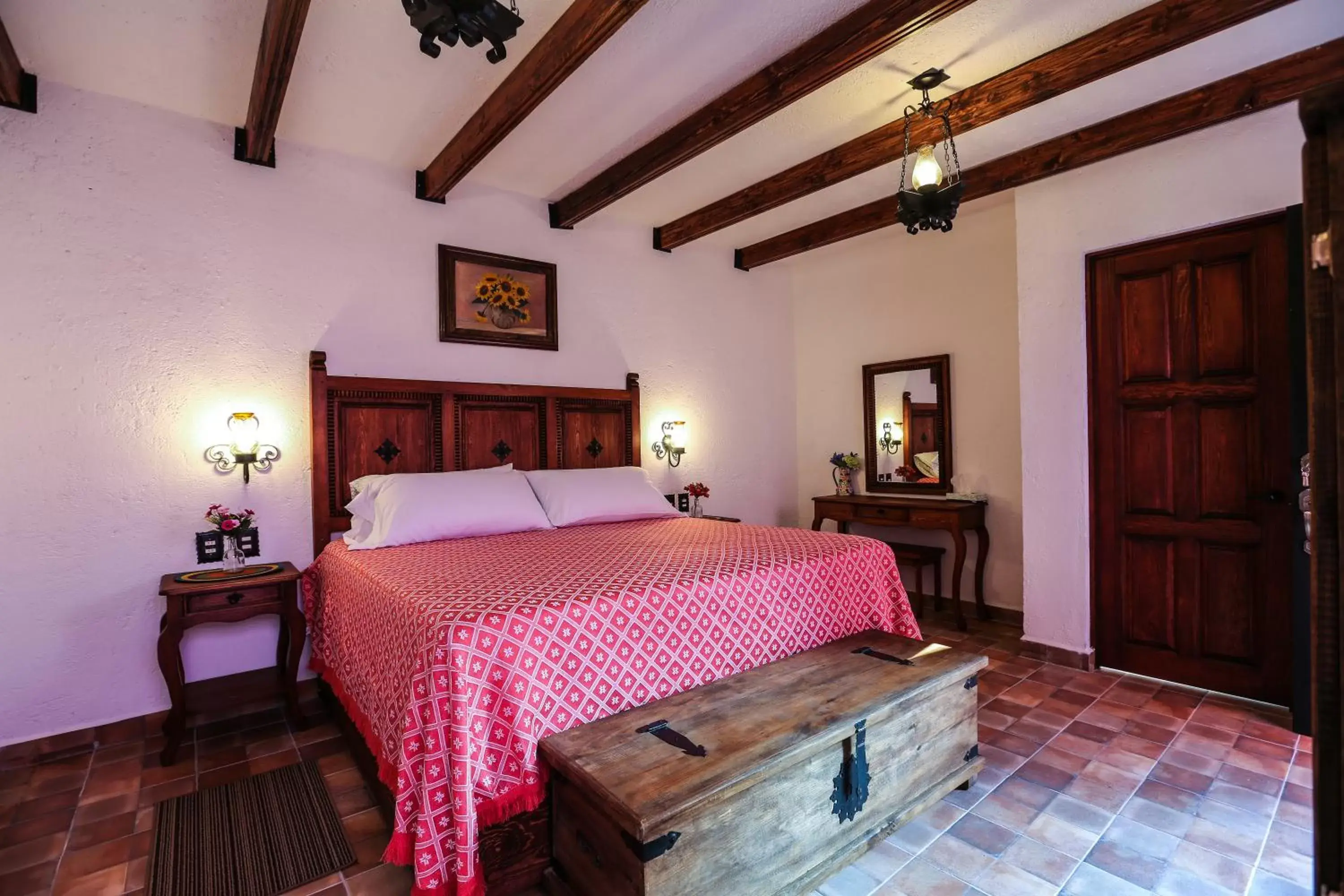 Bed in El mesón del Quijote