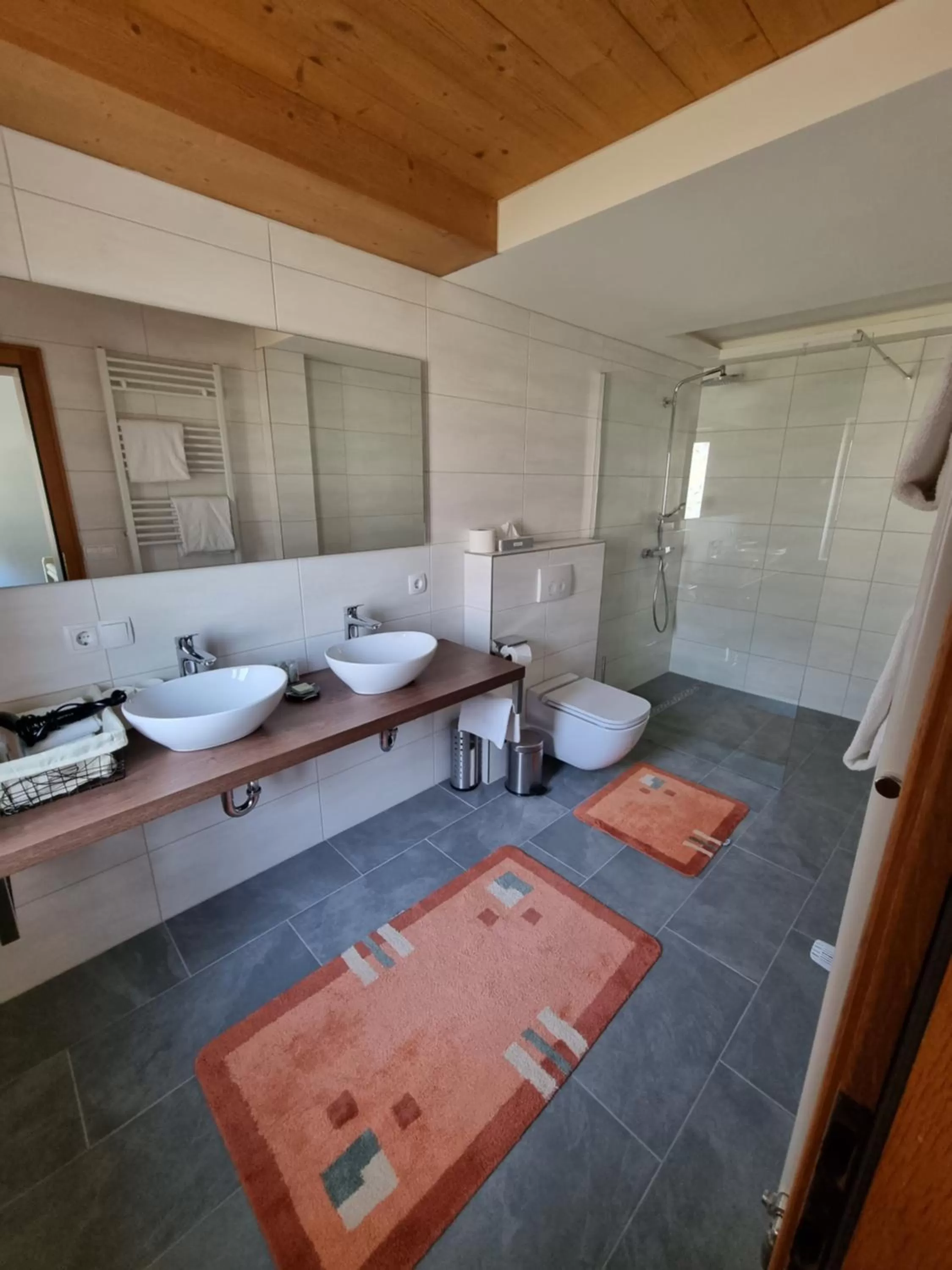 Bathroom in Hotel Sonnleiten