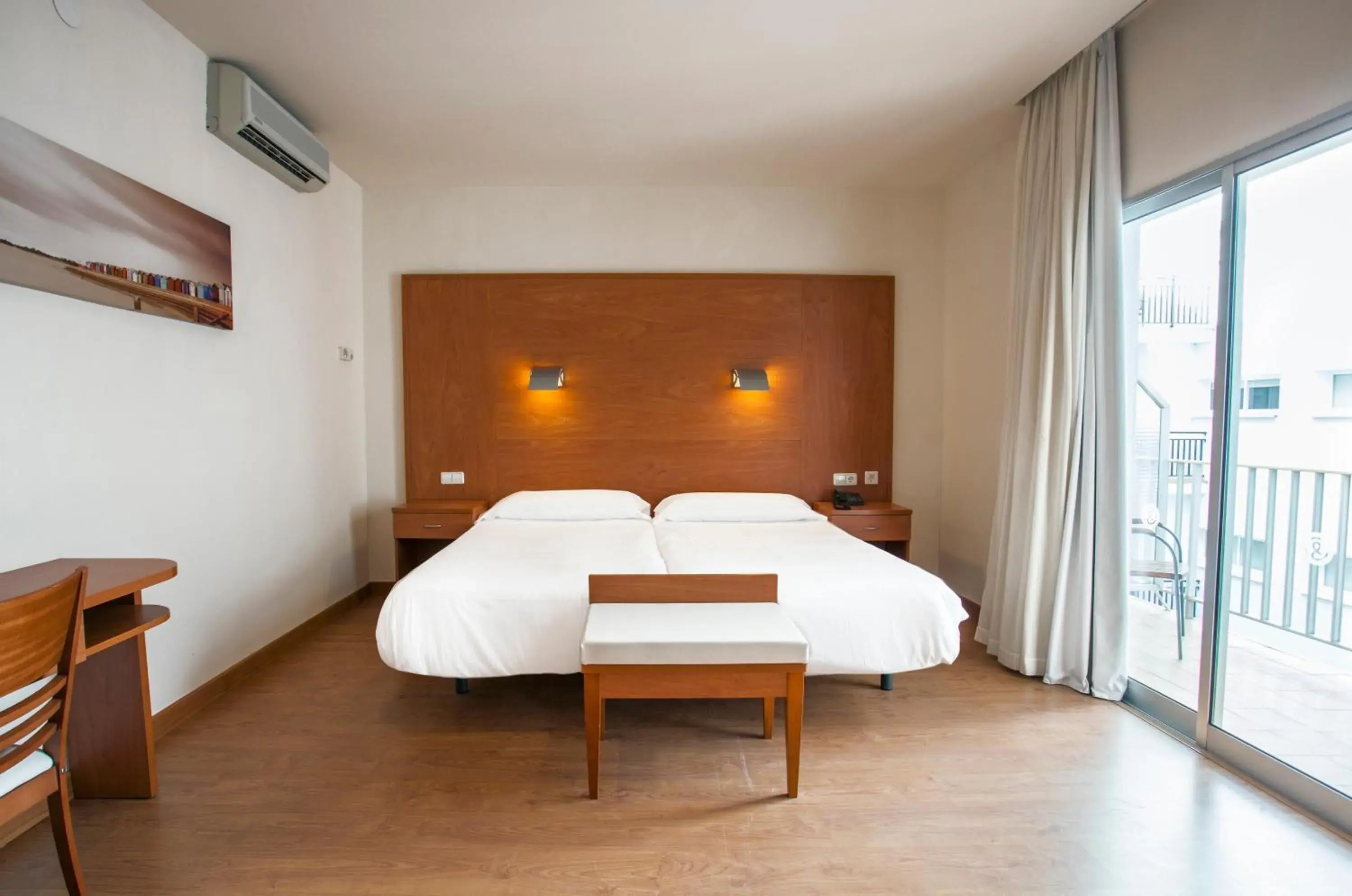 Bedroom in Hotel Horitzo by Pierre & Vacances