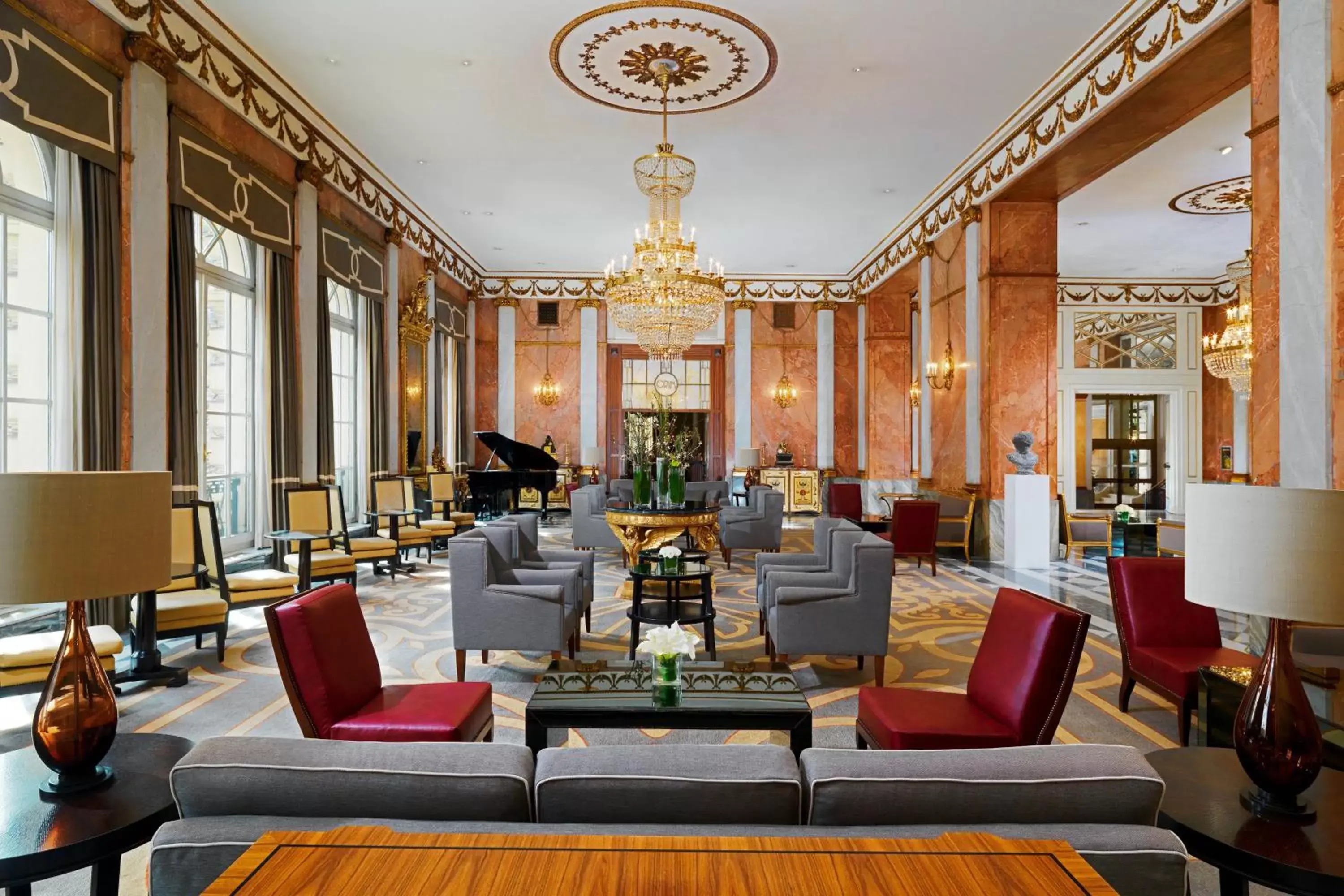 Lobby or reception, Restaurant/Places to Eat in The Westin Excelsior, Rome