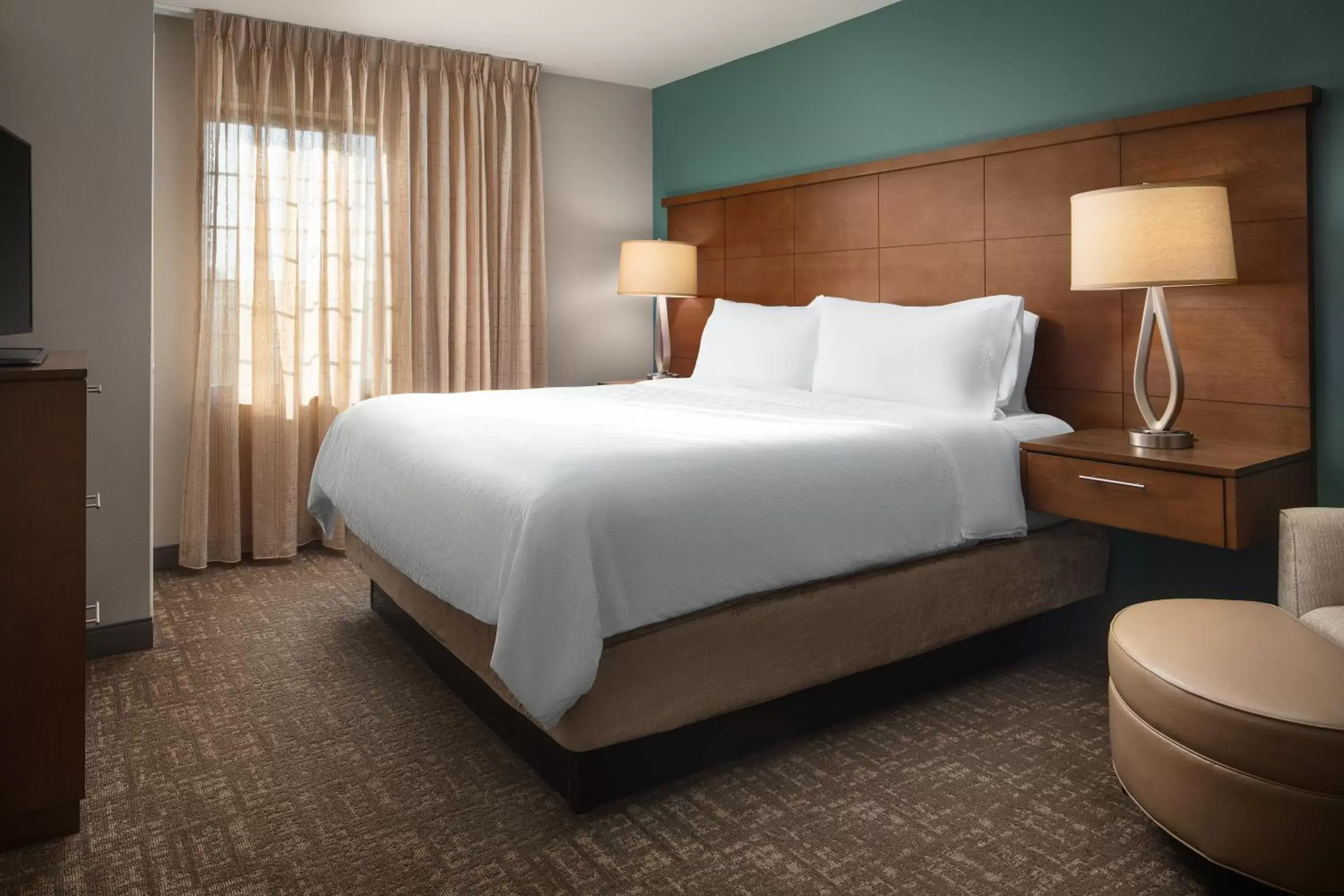 Photo of the whole room, Bed in Staybridge Suites West Fort Worth, an IHG Hotel